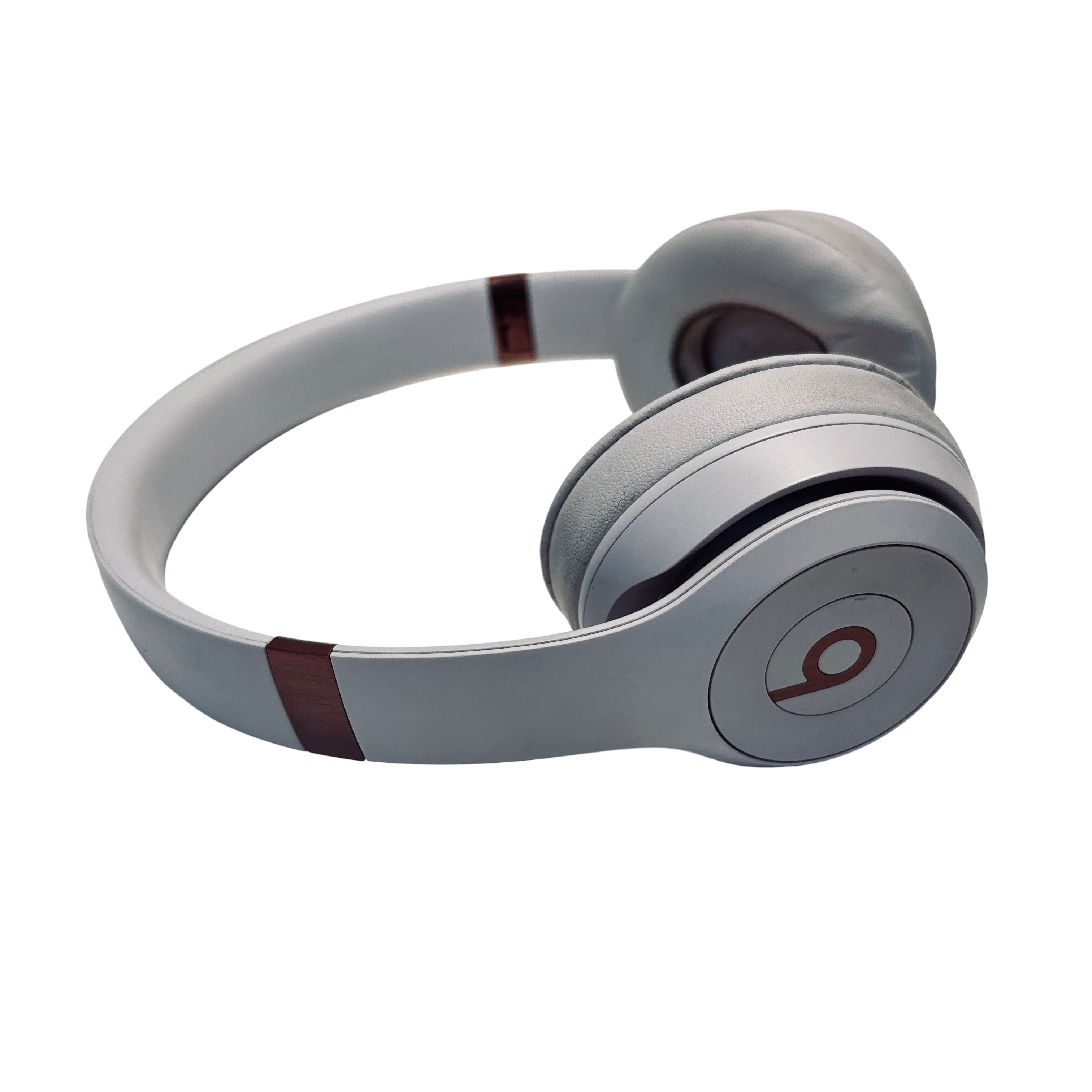 Apple Beats Solo 4 Wireless On-Ear Headphones MC2M4LL/A White 2474