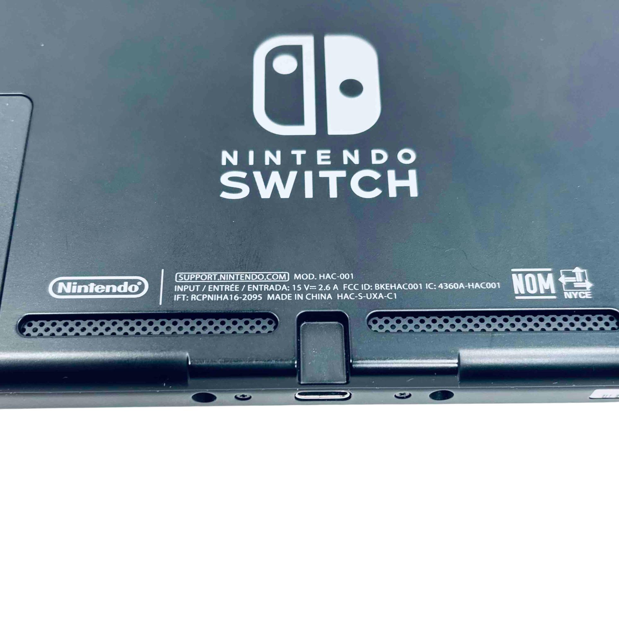 Nintendo Switch HAC-001 (01) 32GB Video Game System 8703