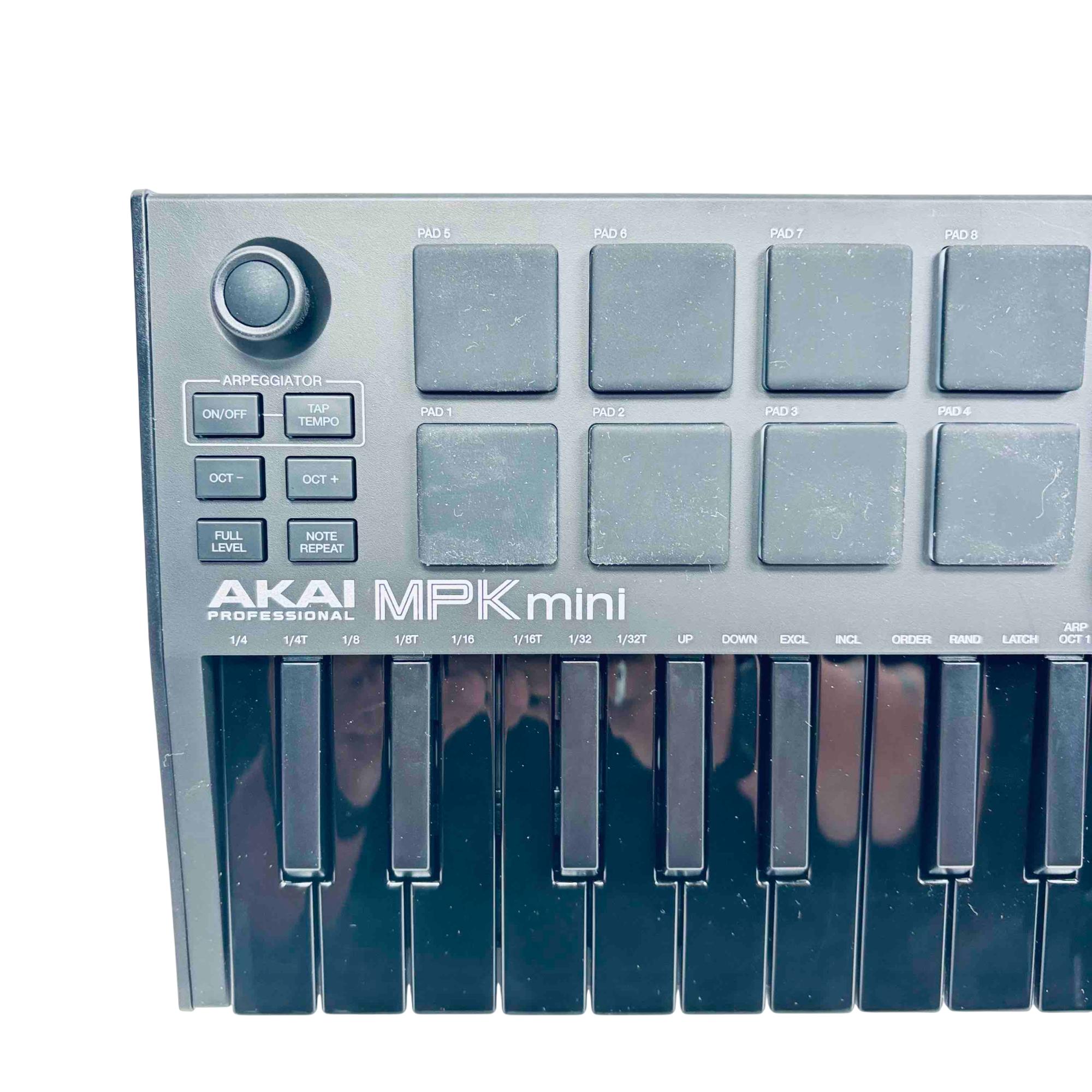 Akai MPK Mini 25-Key Keyboard MIDI Controller