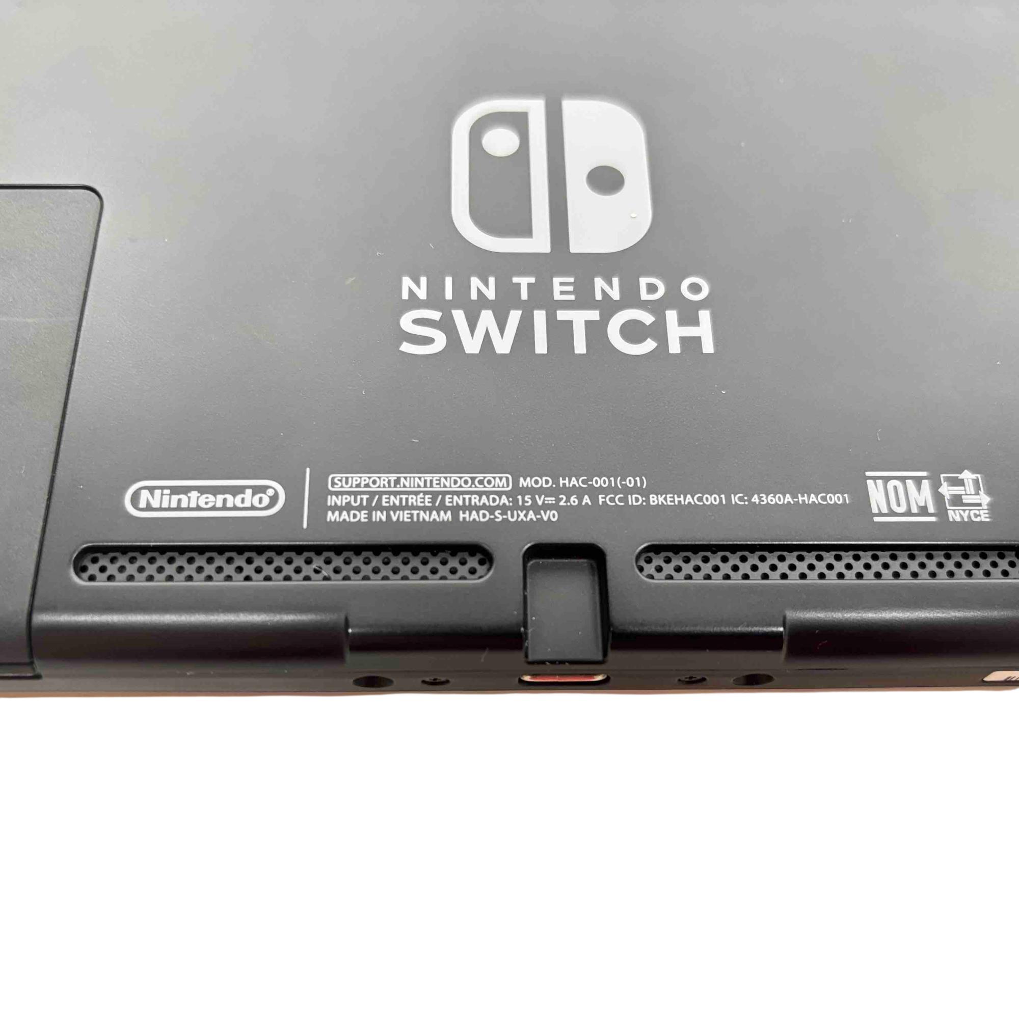 Nintendo Switch HAC-001(-01) 32GB Video Game System Switch