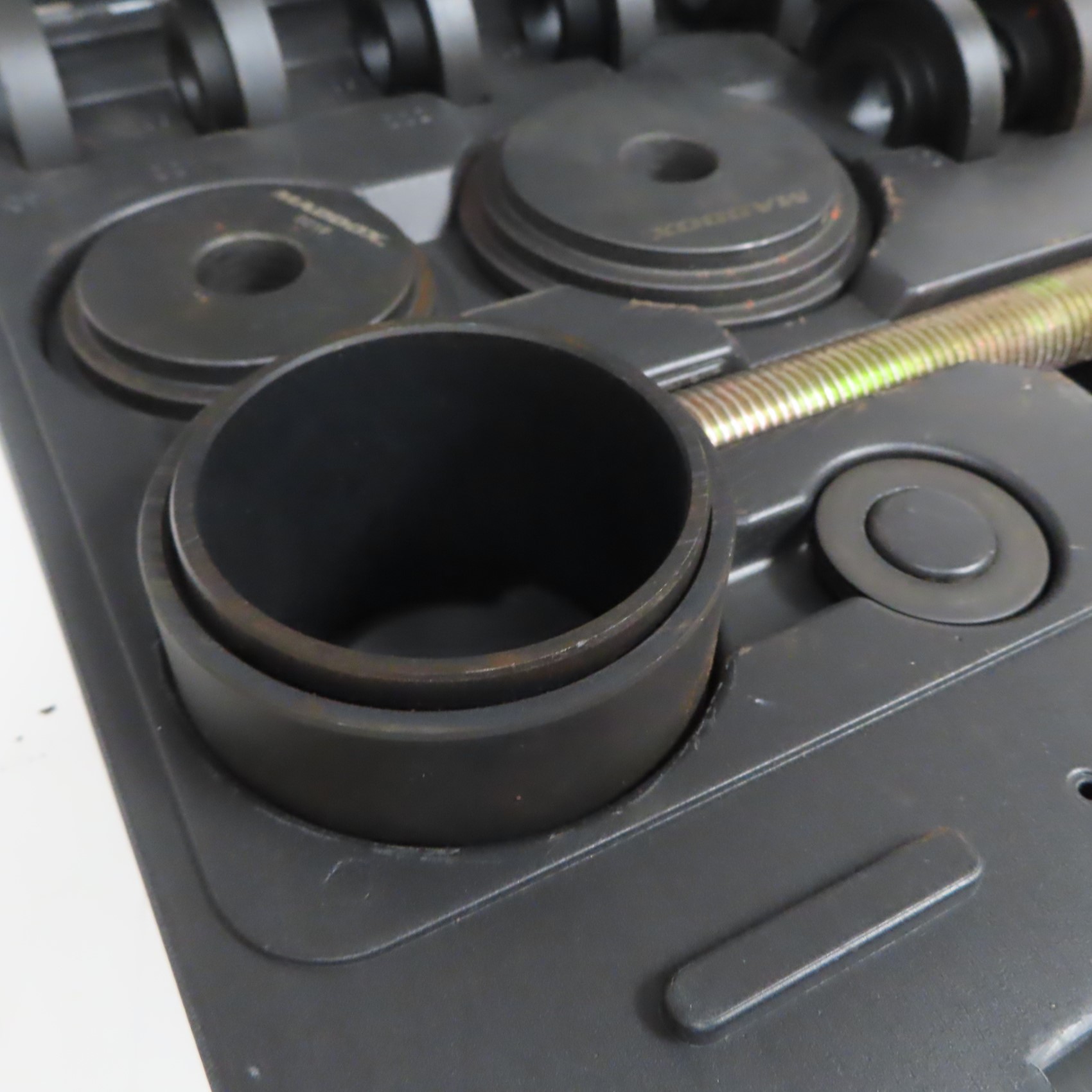 Maddox MC211 21Piece Front Wheel Drive Bearing Toolset (Local PickUp