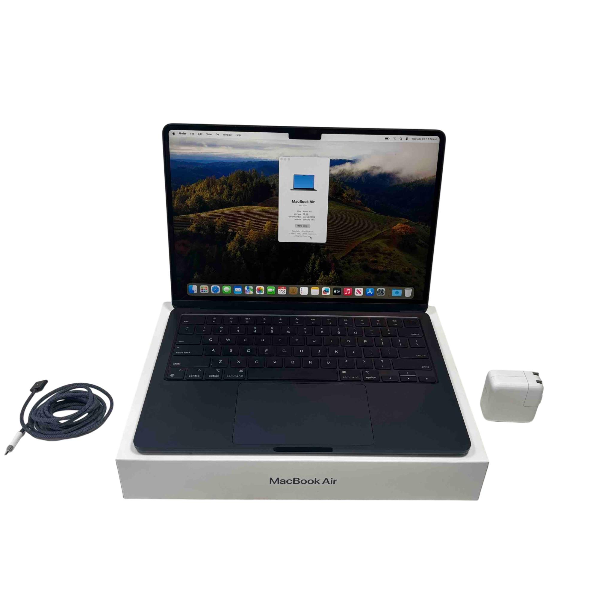 Refurbished 13-inch MacBook Air Apple M2 Chip with 8‑Core