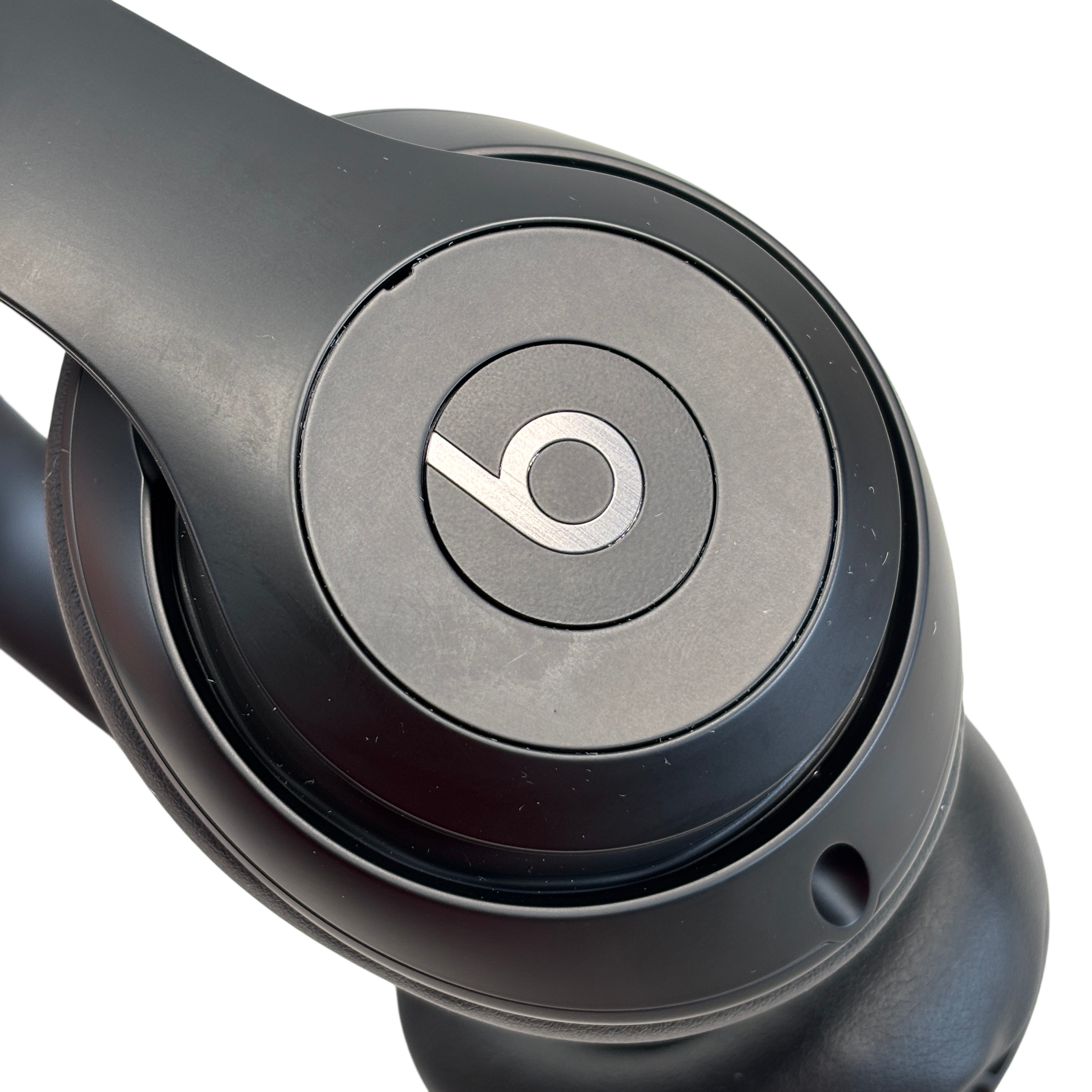 Beats Studio Pro Black Active Noise Cancelling On-Ear Wireless