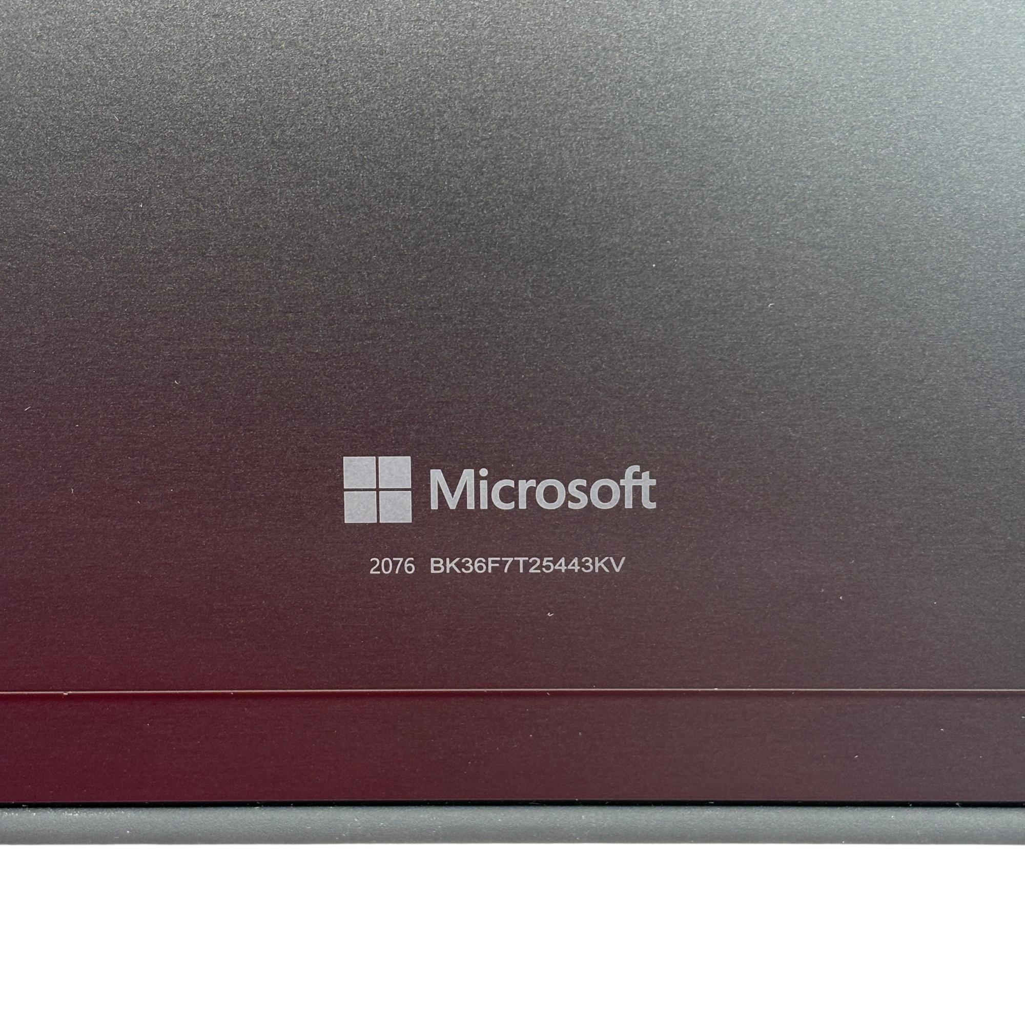 Microsoft Surface Pro 11th Gen 2076 Snapdragon X Plus 16GB RAM