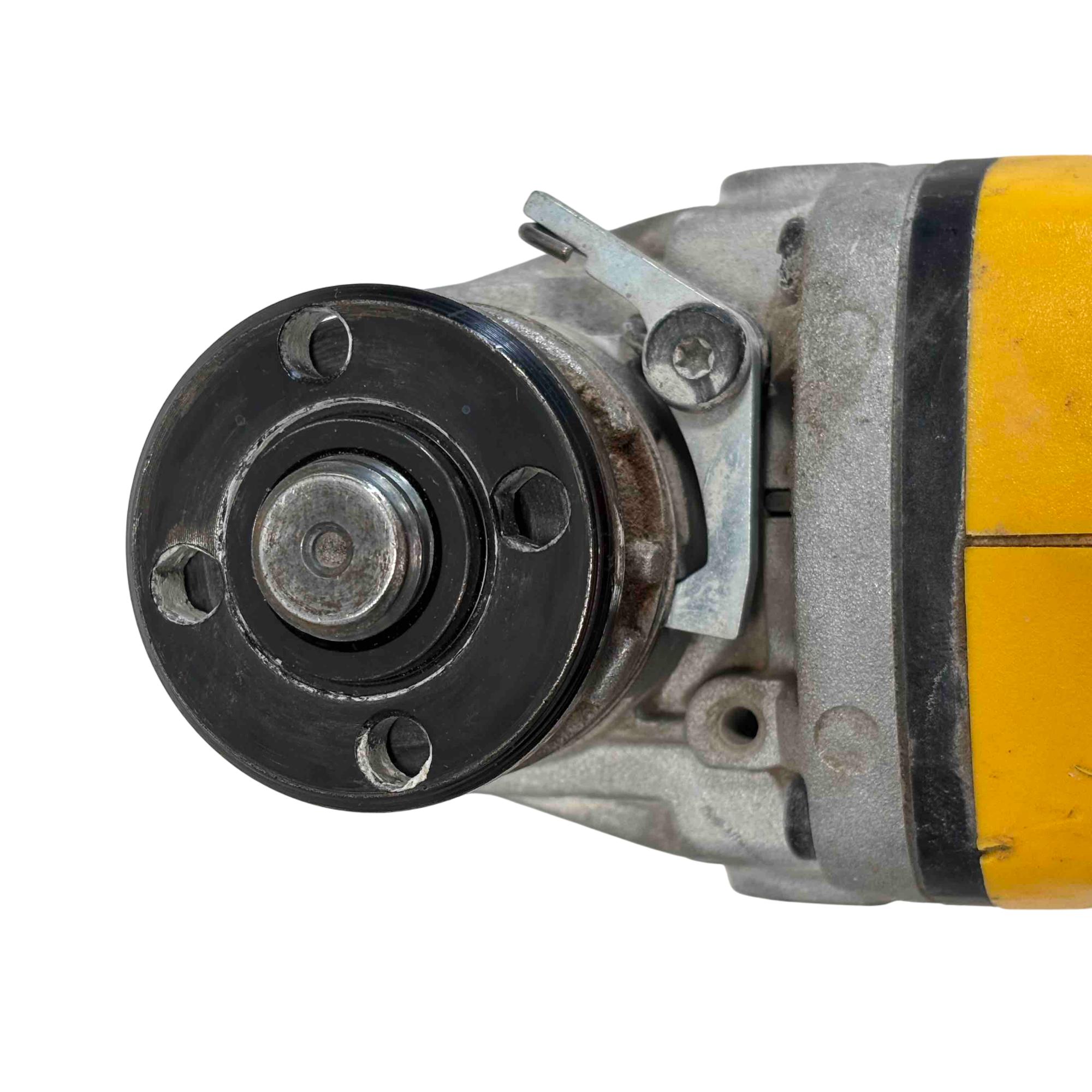 Meuleuse Dewalt DCG412 20V – 4-1/2 à 5 Pouces, Pour Coupe Et Armature, Sans Batterie