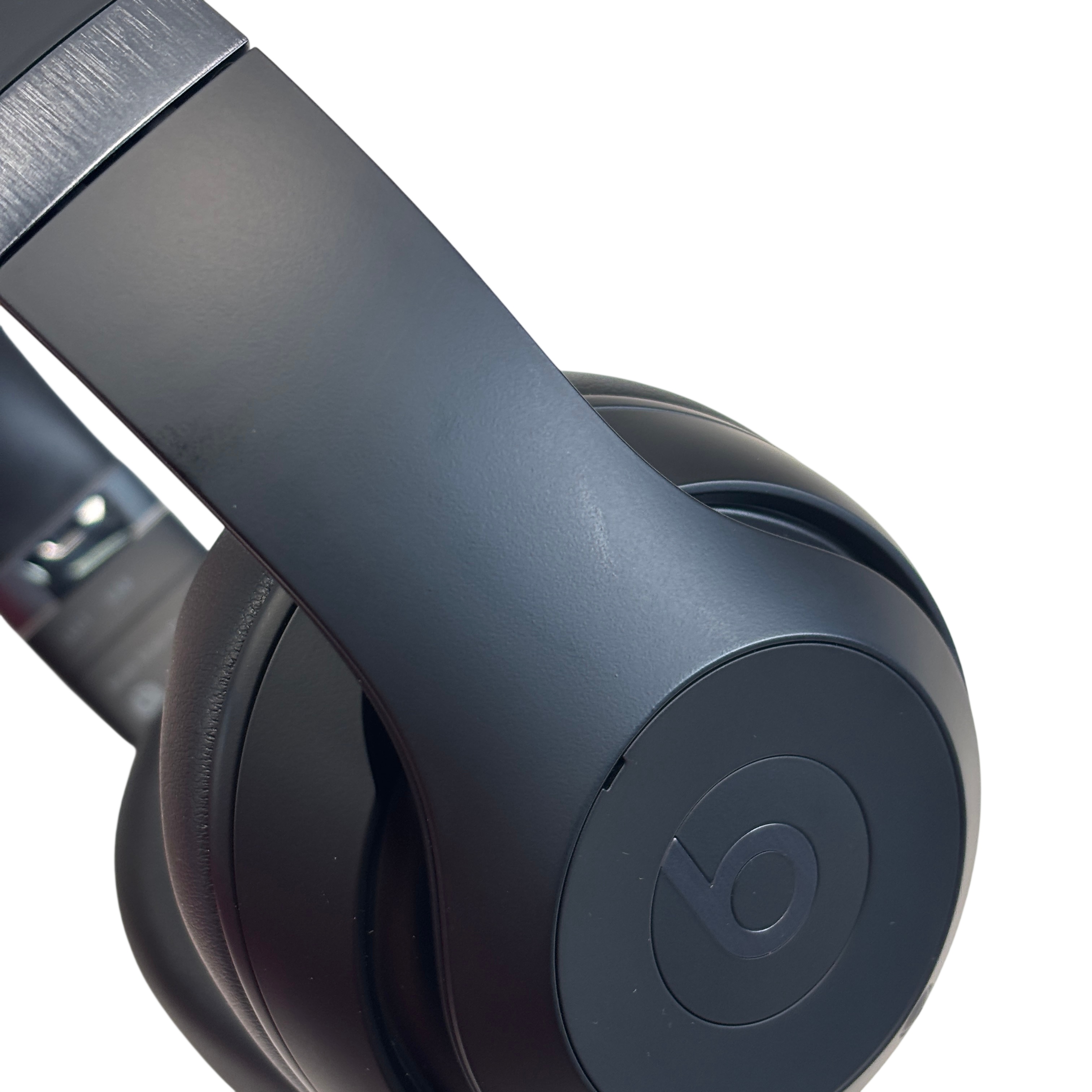 Beats Studio Pro Black Wireless Active Noise Cancelling On-Ear