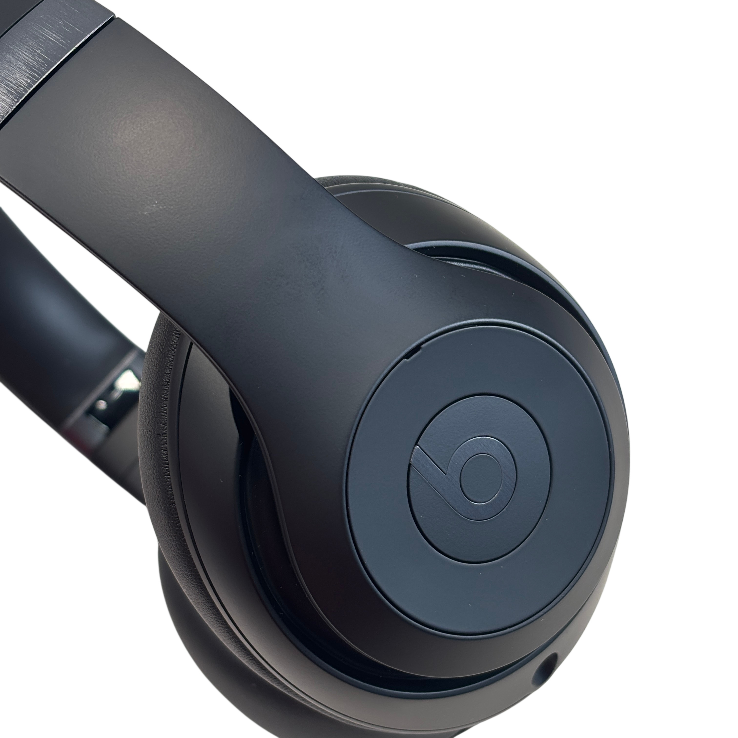 Beats Studio Pro Black Wireless Active Noise Cancelling On-Ear