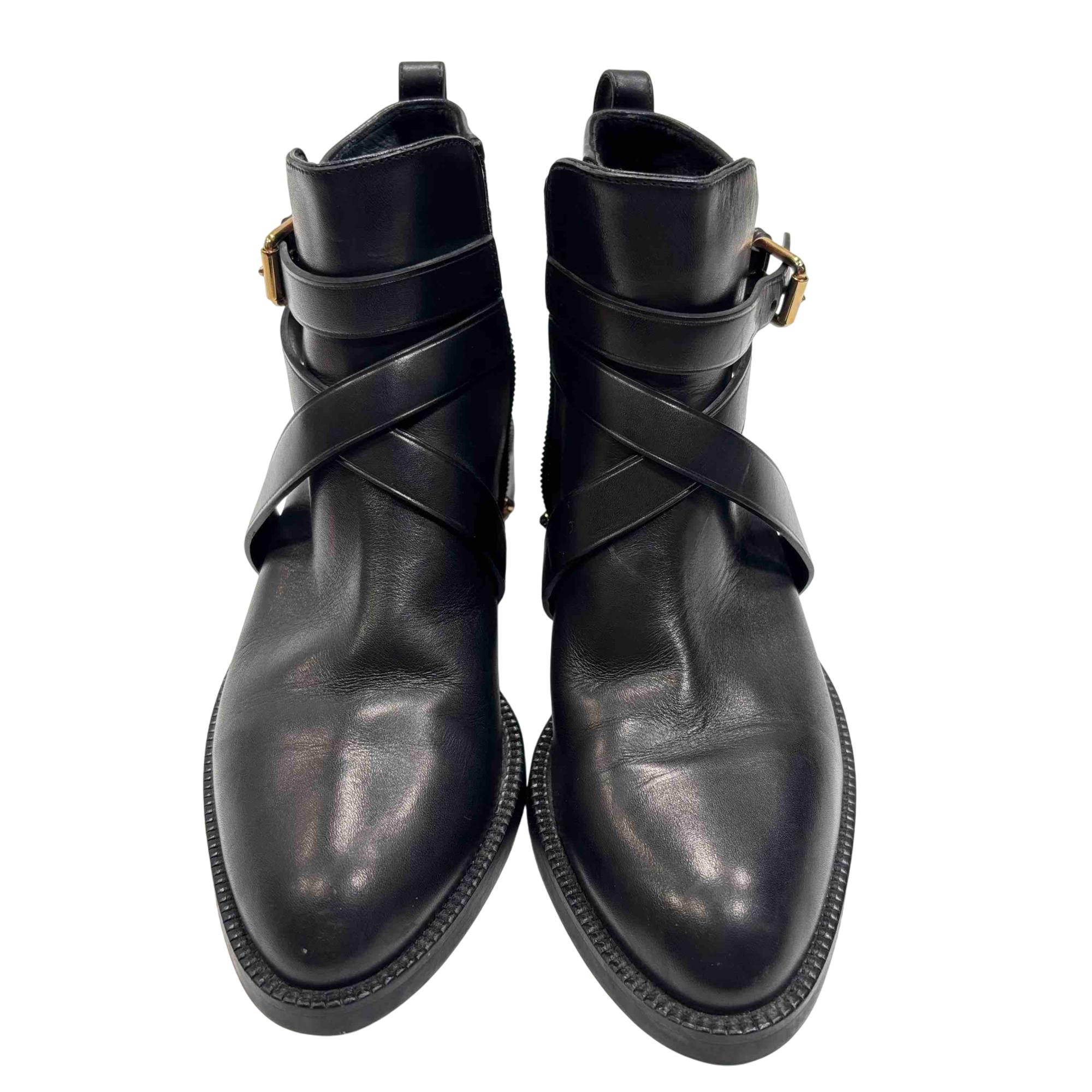 Burberry Equestrian House Check Boots