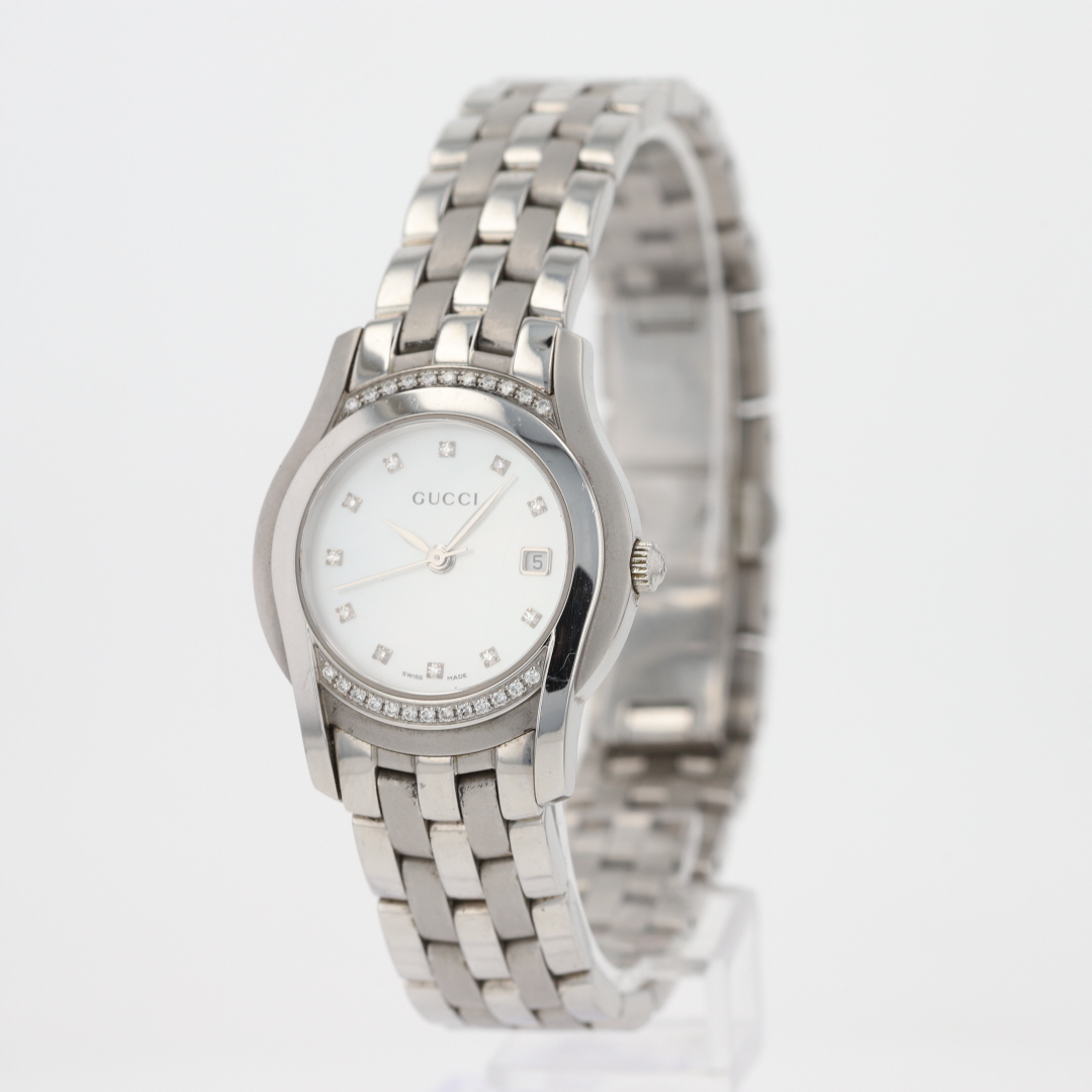 Gucci Silver Women\'s Watch with Mother-of-Pearl Dial and Diamond Accents Gucci G-Timeless Mother-of-Pearl & Diamond Bracelet Watch  main image 4