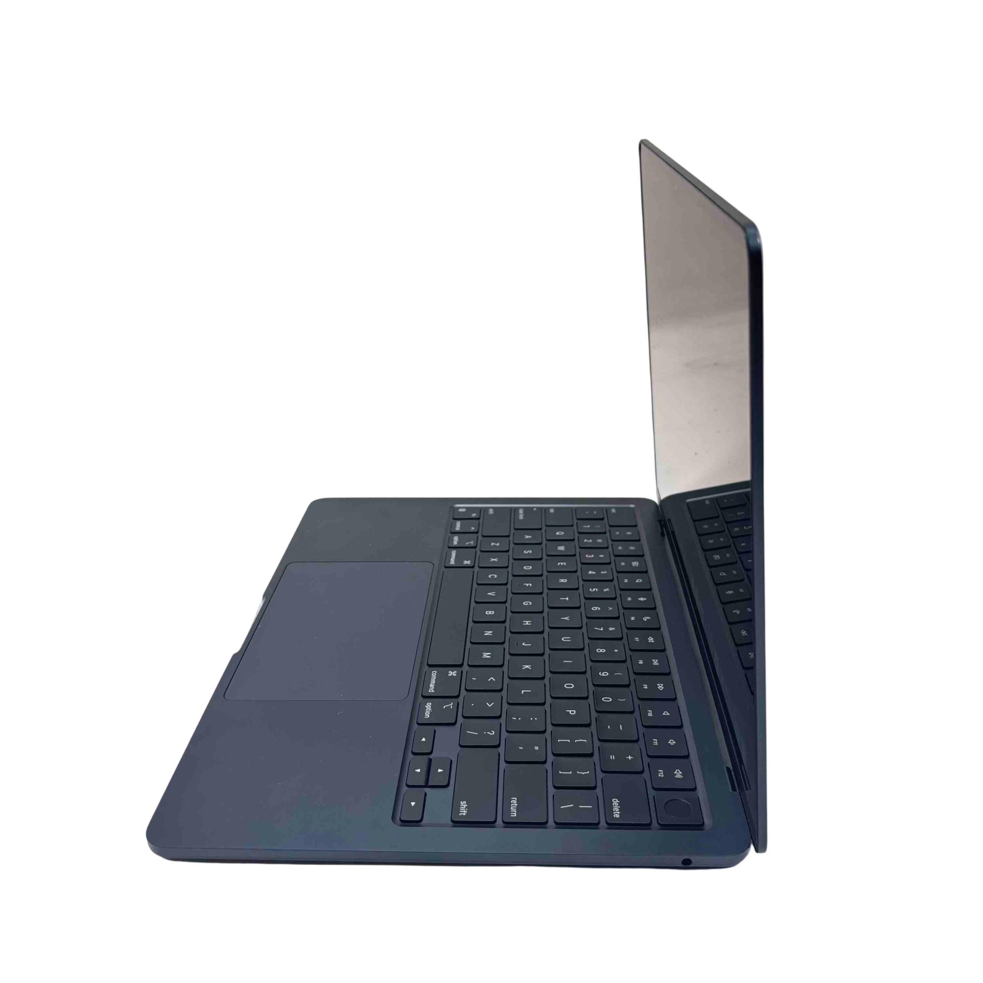 Apple MacBook Air 2022 MLY33LL/A Apple M2 3.49GHz 8GB RAM