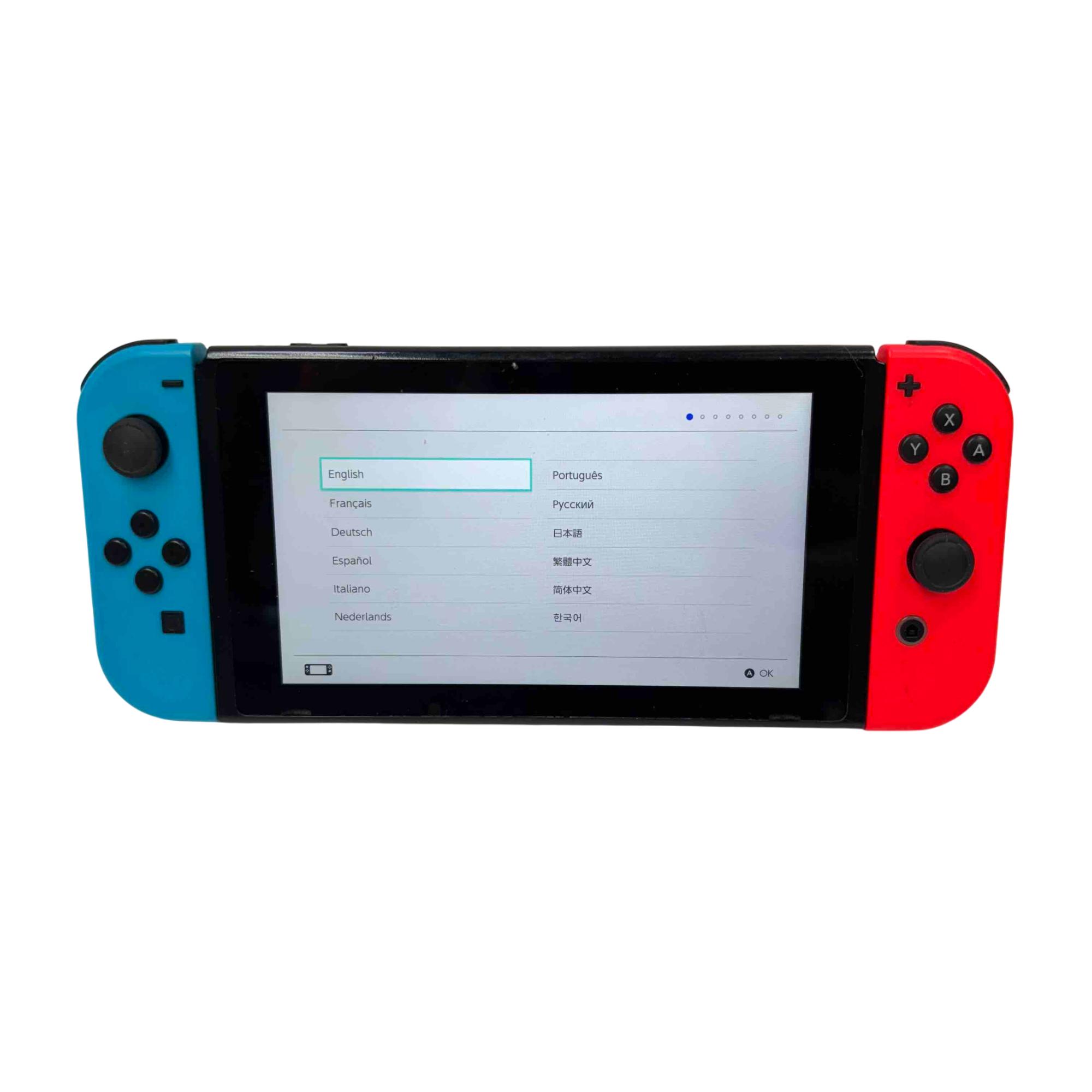 NintendoSwitch本体　HAC-001 Amazon.com: Nintendo Switch with Gray Joy‑Con - HAC-001(-01