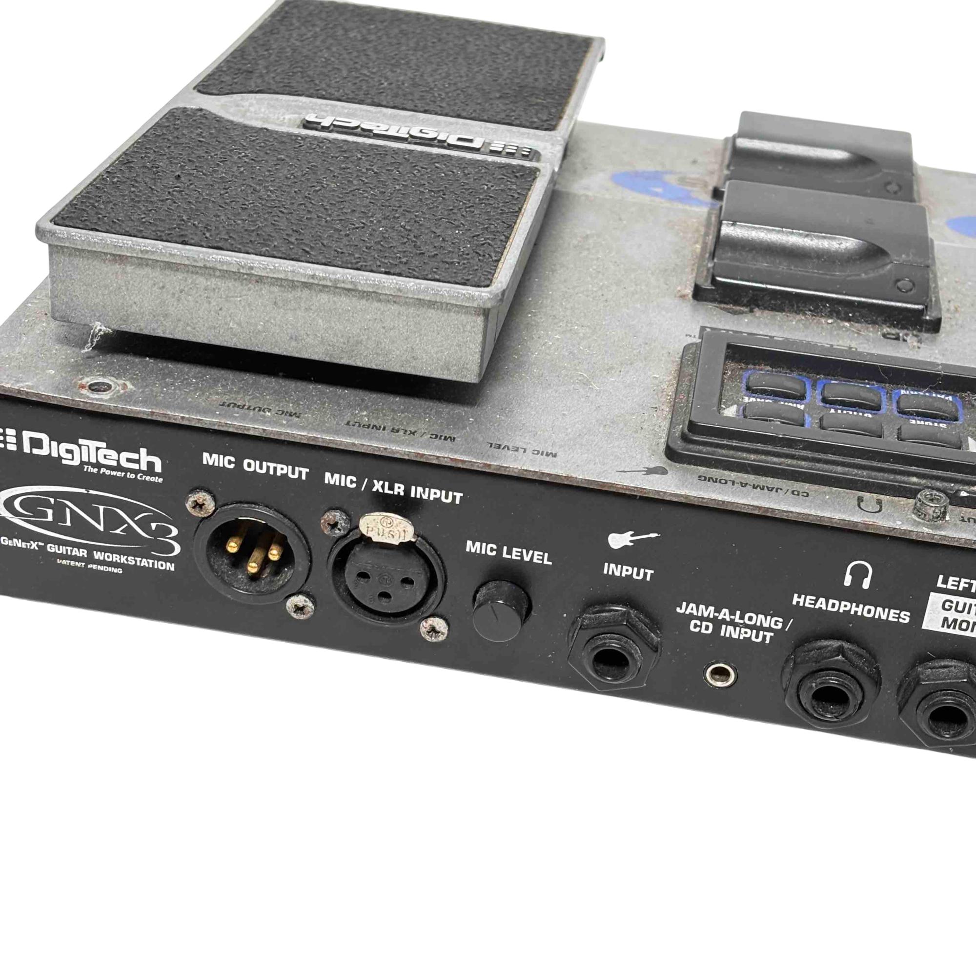 DigiTech GNX3 GeNetX 18.5-Watts Guitar Effects Workstation 2082