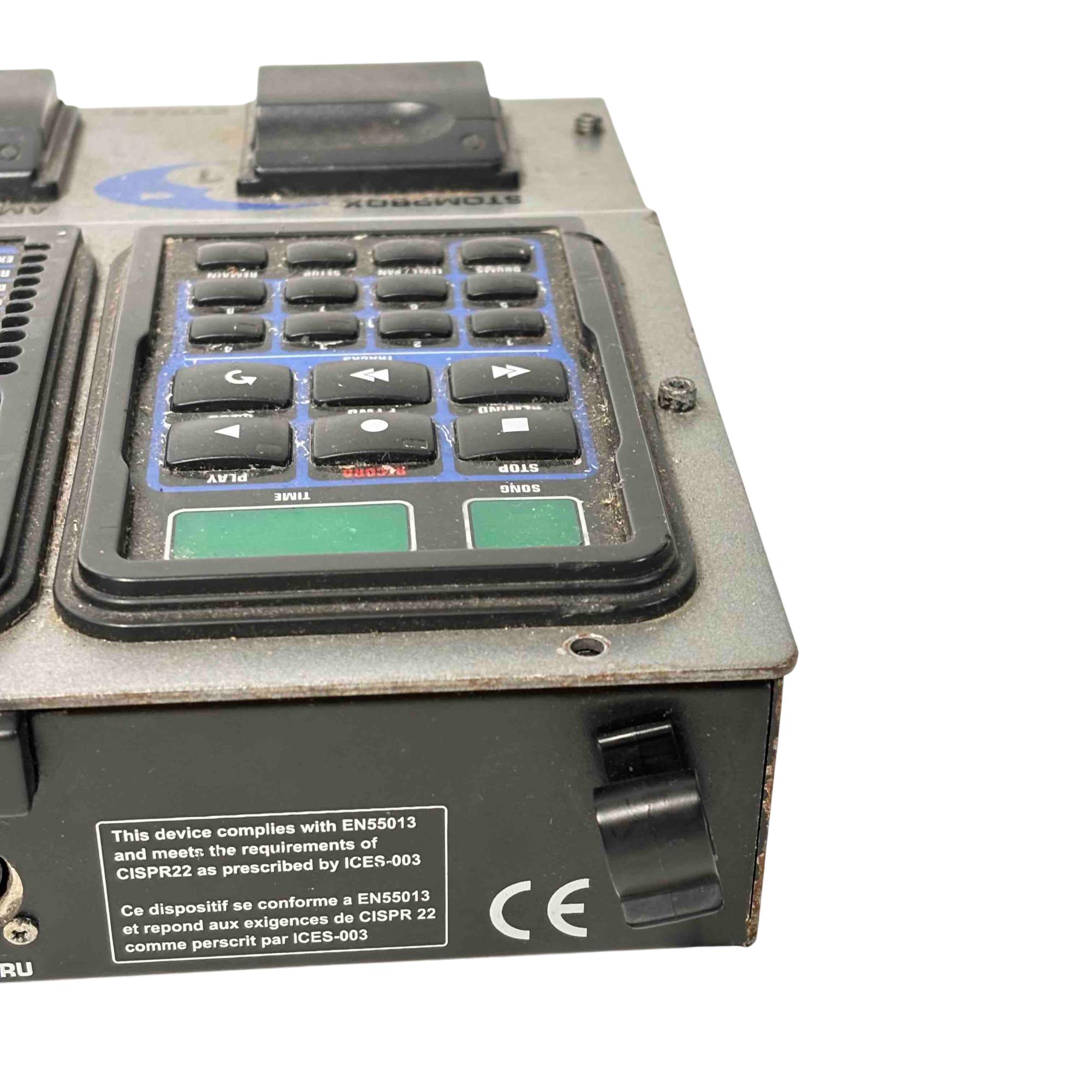 DigiTech GNX3 GeNetX 18.5-Watts Guitar Effects Workstation 2082