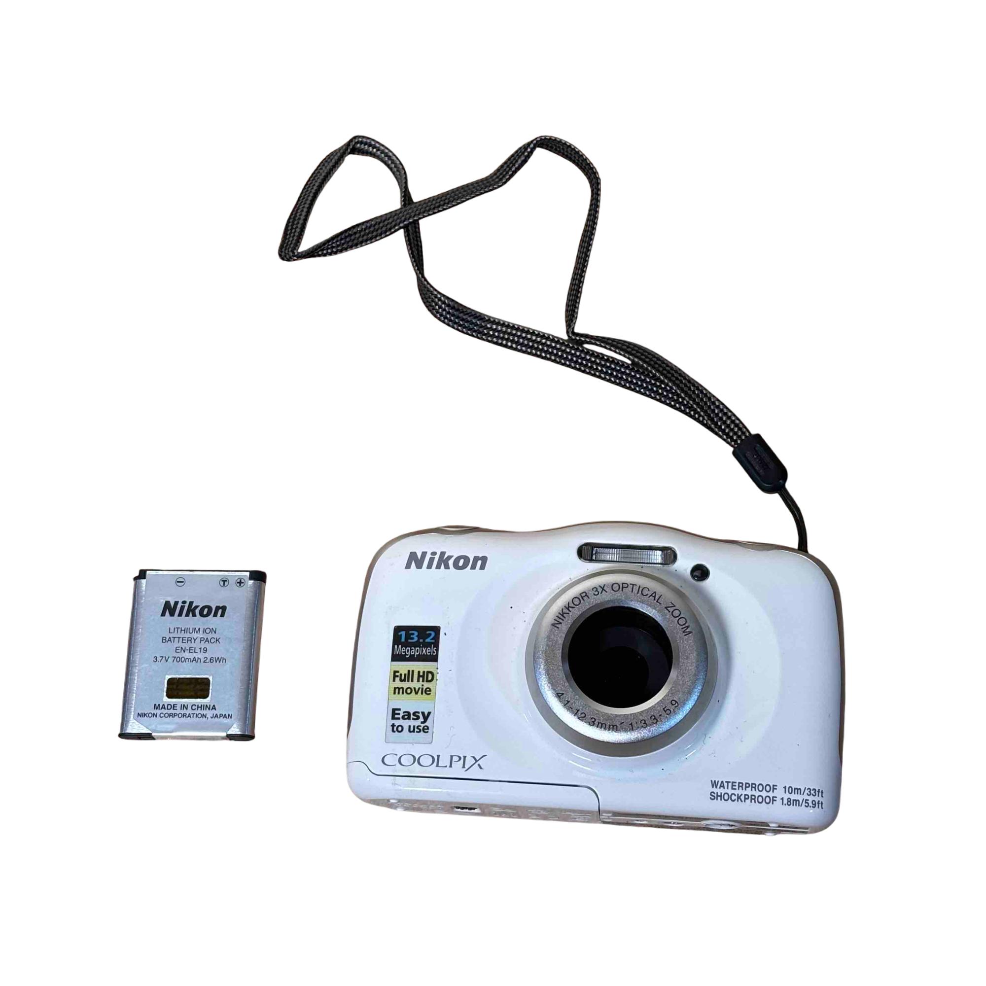 Nikon COOLPIX W100 Rugged Waterproof Digital