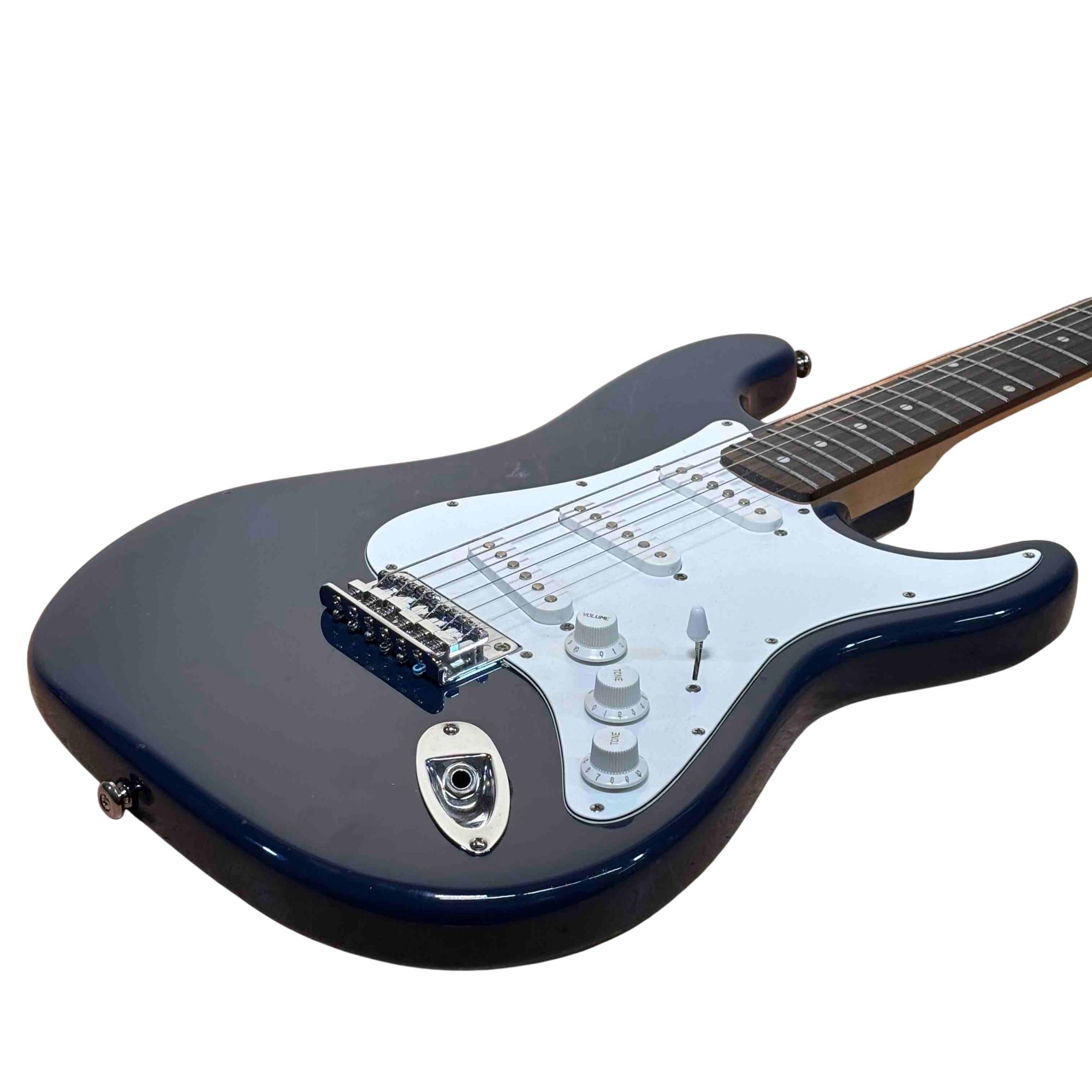 エレキギター　Squier BULLET ネイビーホワイト 7a5bb6b3-e898-44be-b4c5-