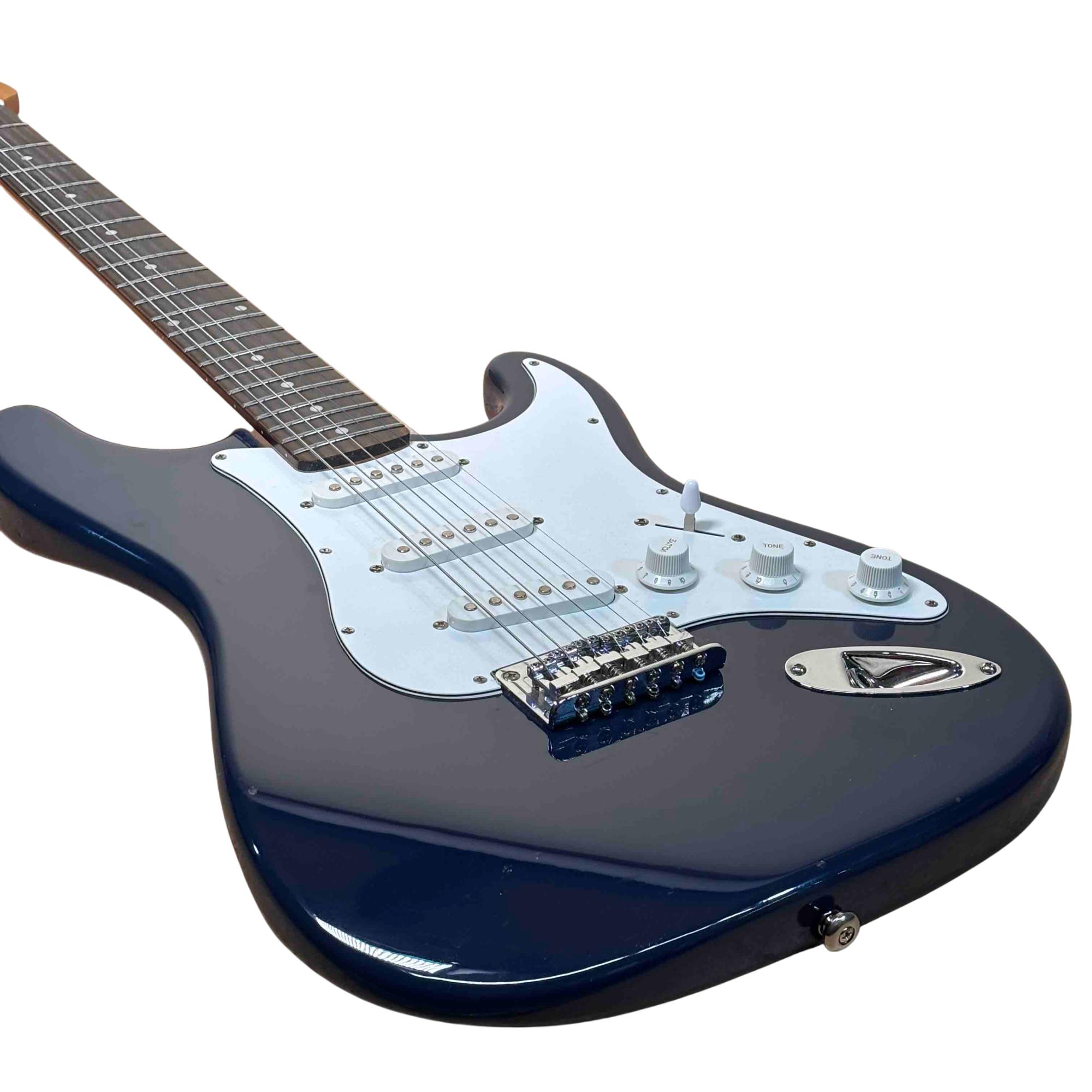 エレキギター　Squier BULLET ネイビーホワイト Squier By Fender Bullet Blue & White 6-String 21-Fret Electric