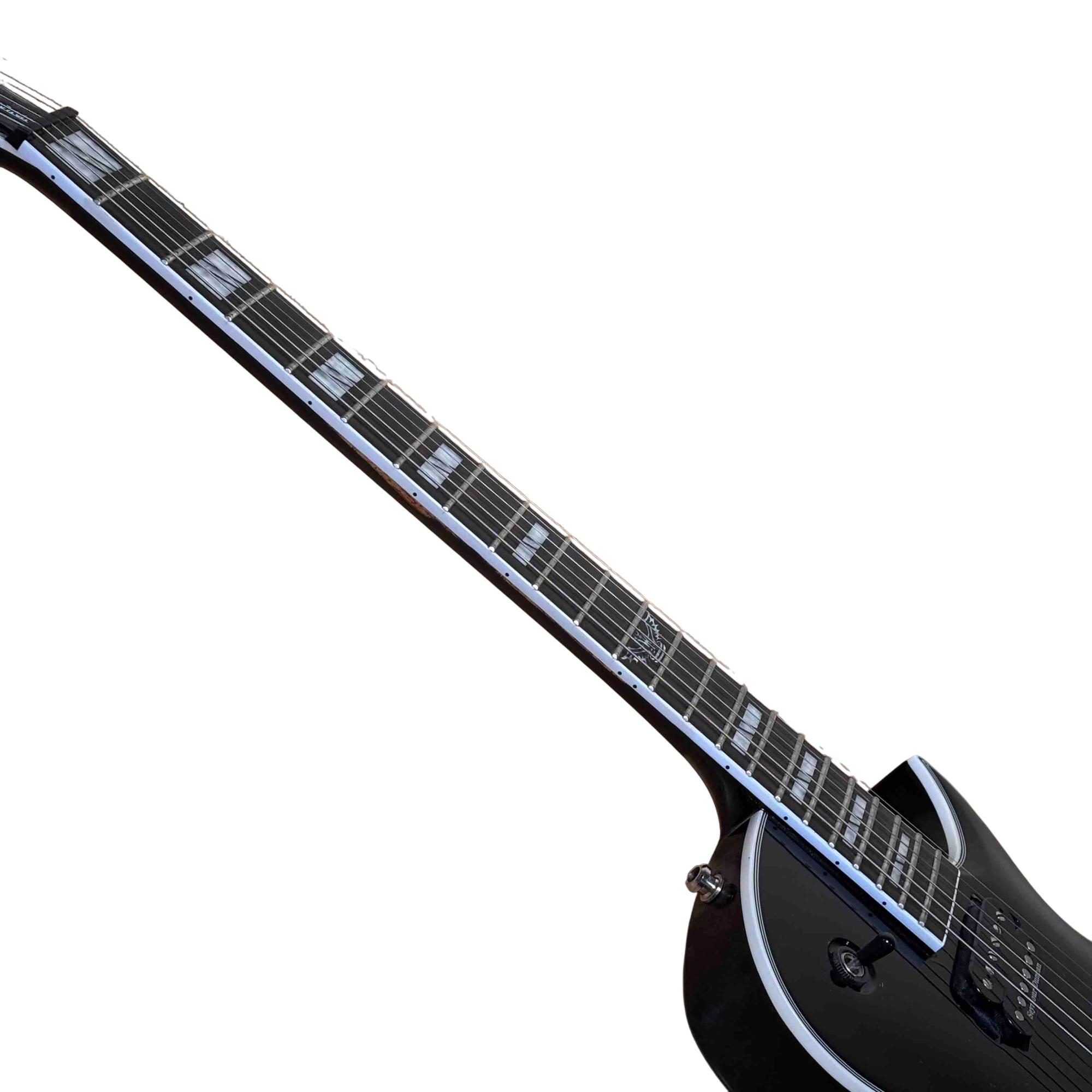 Washburn Parallaxe Black & White Six String 22-Fret RH