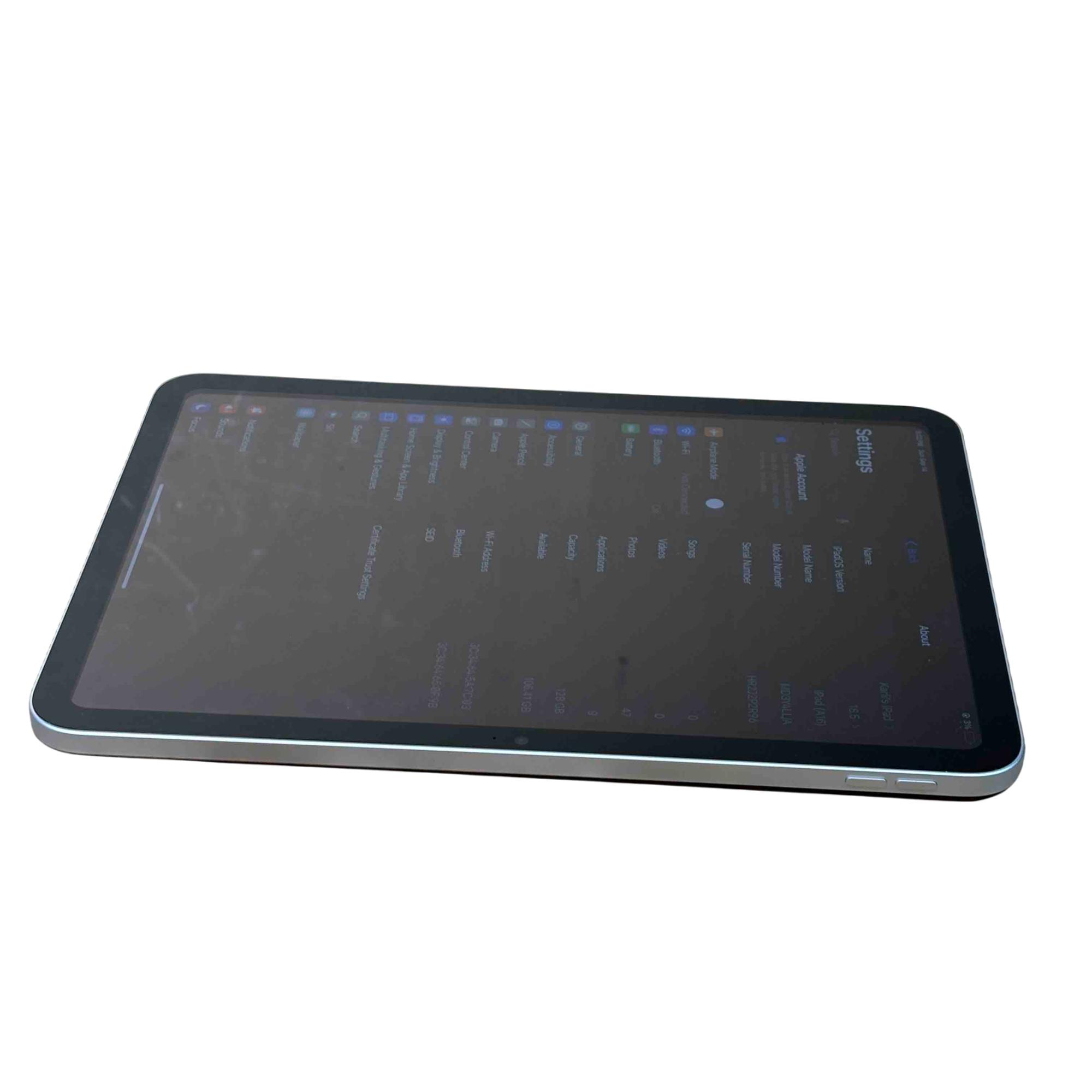 Apple iPad 11th Gen MD3Y4LL/A Silver 128GB 2360 X 1640 11