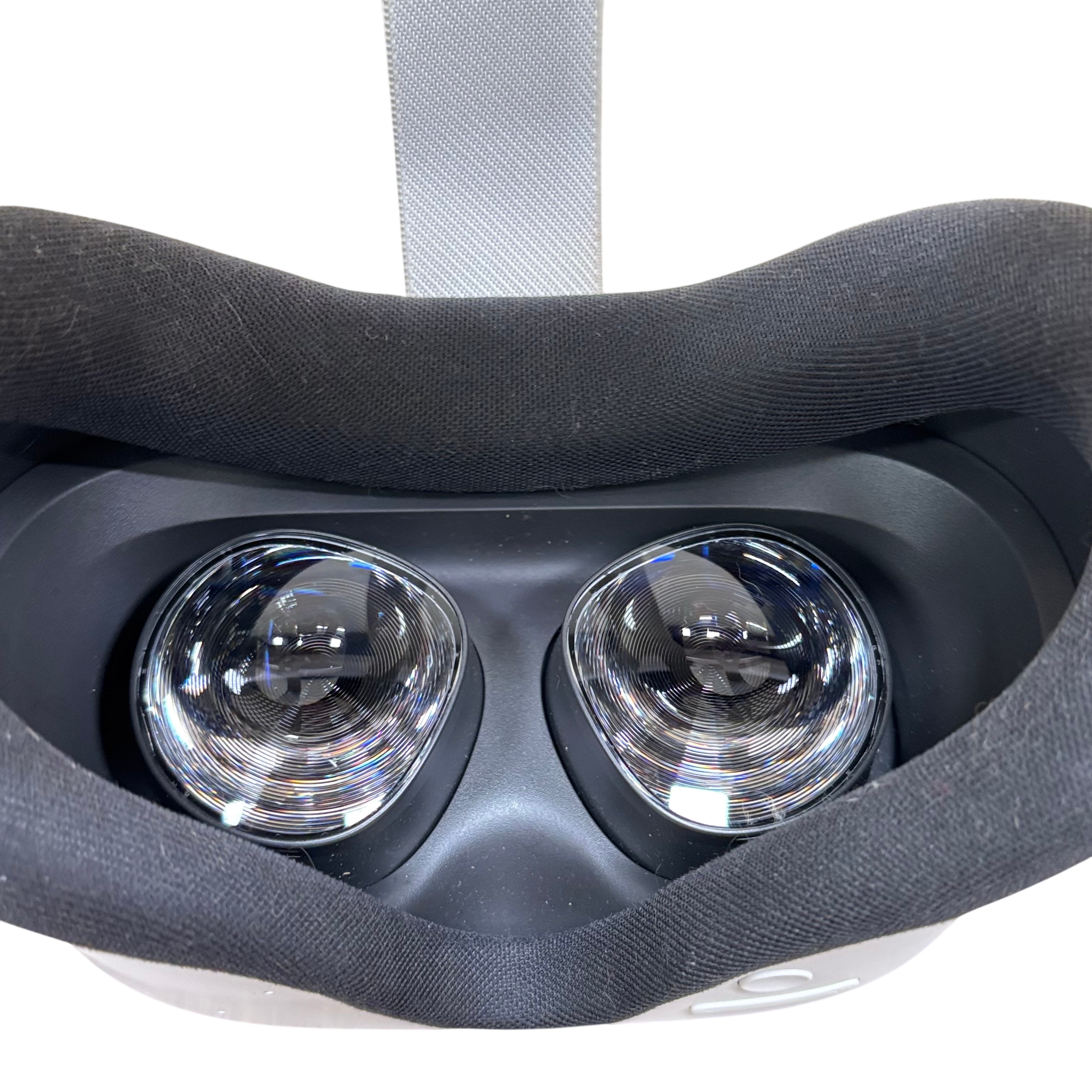 Quest 3S 128GB ほぼ新品 Meta Quest 3S 128GB All-In-One VR Headset