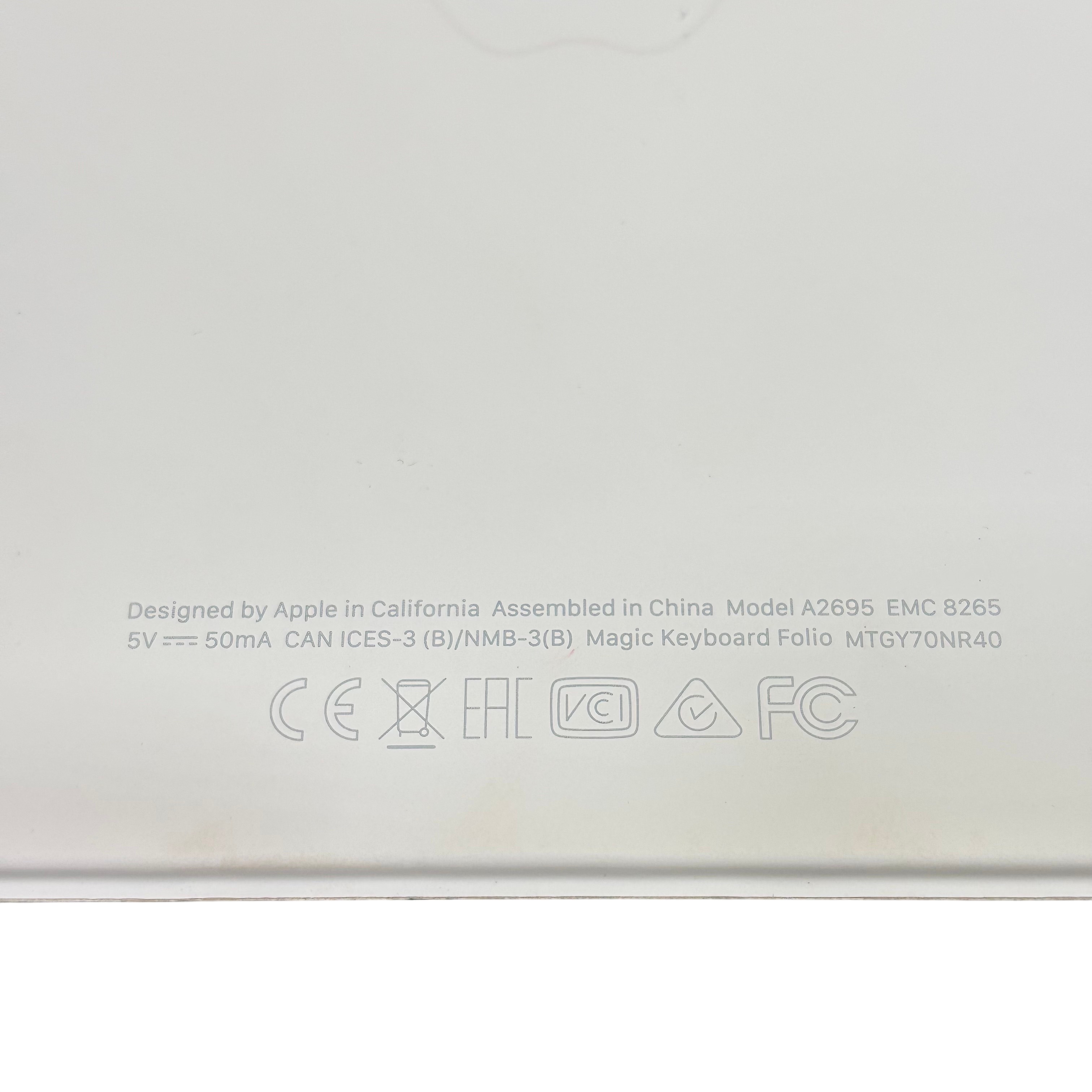 Apple iPad Magic Keyboard 10th Gen A2695 MQDP3LL/A 10.9 inch Folio