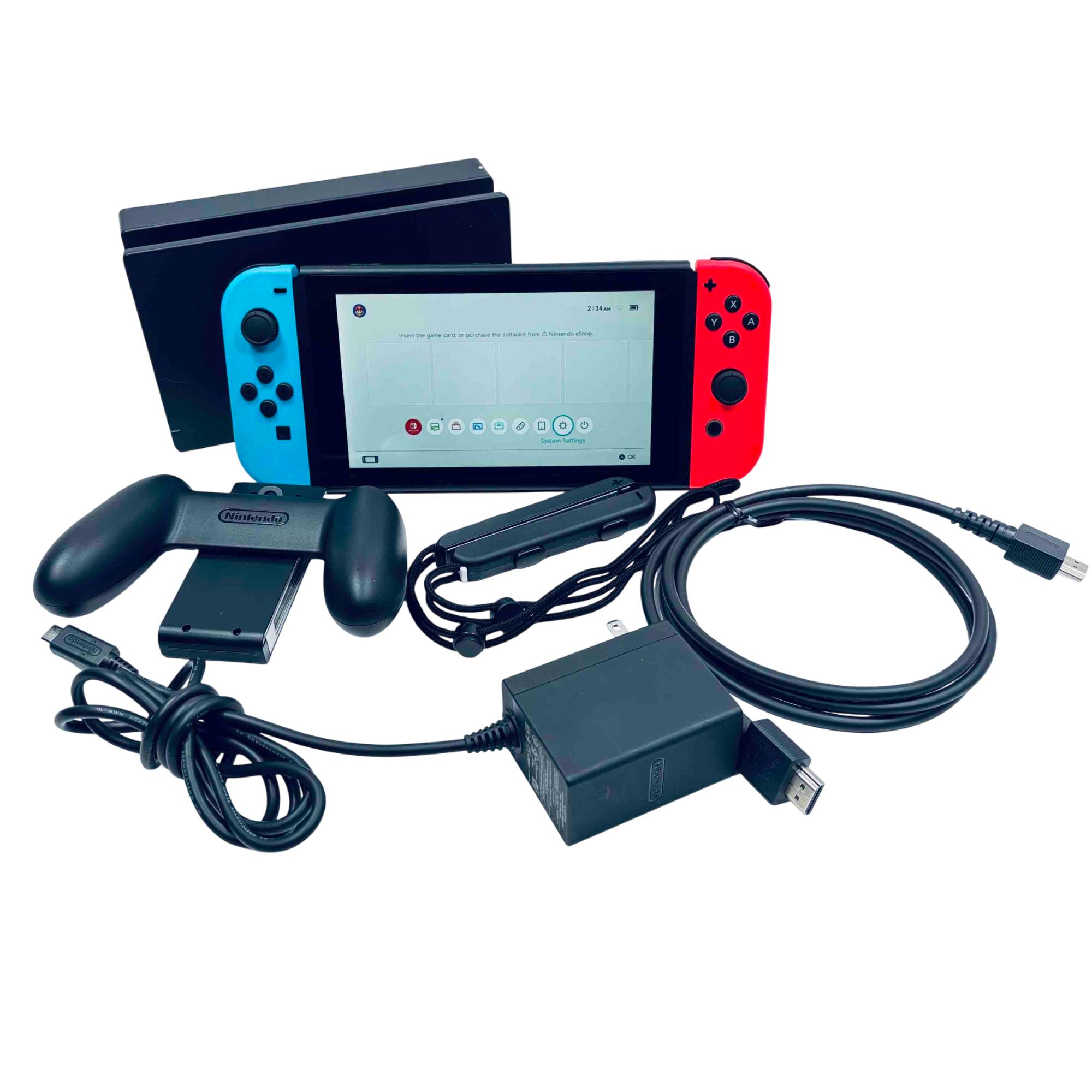 Amazon.com: Nintendo Switch with Gray Joy‑Con - HAC-001(-01