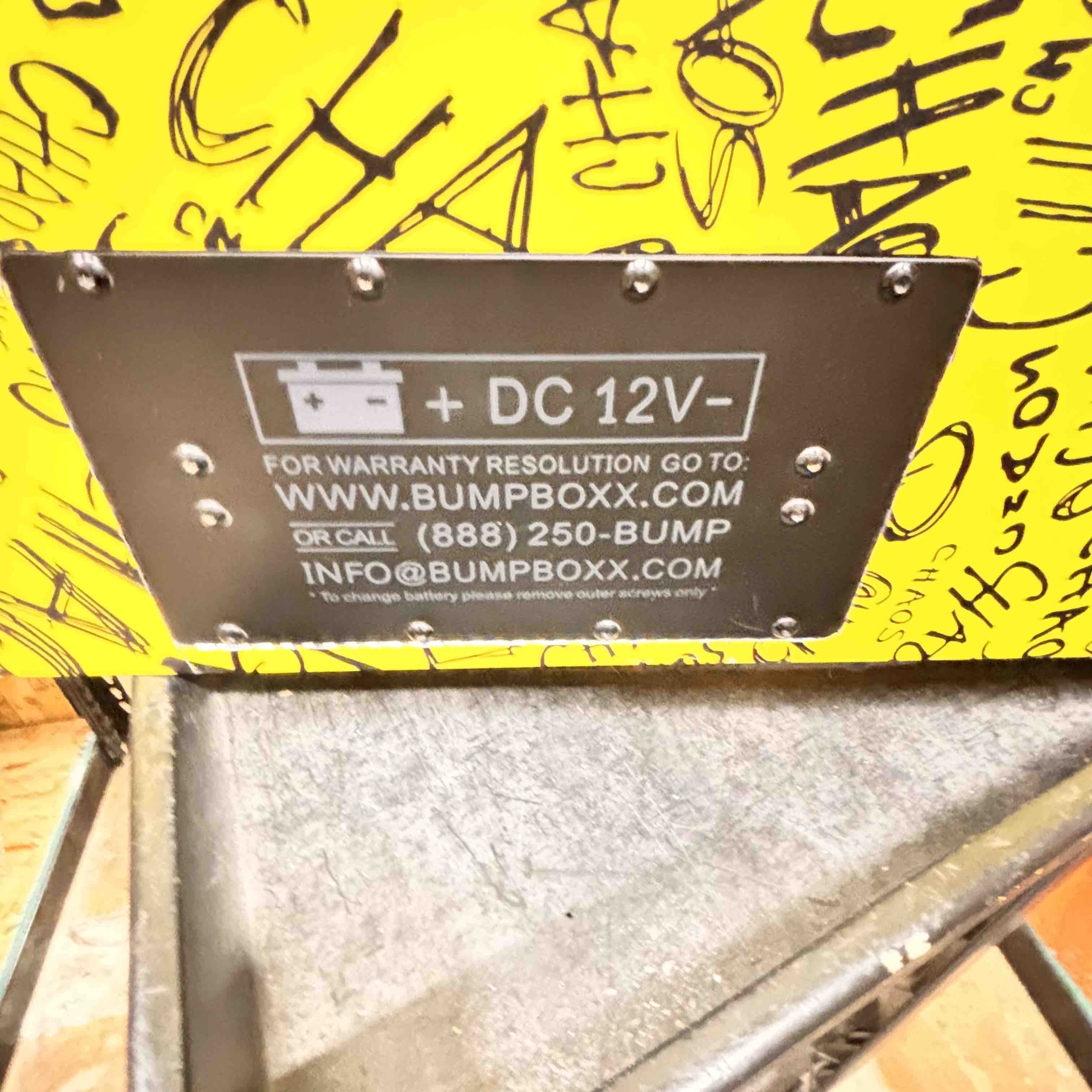 Bumpboxx Freestyle V3s NYC Graffiti Controlled Chaos Boombox LOCAL