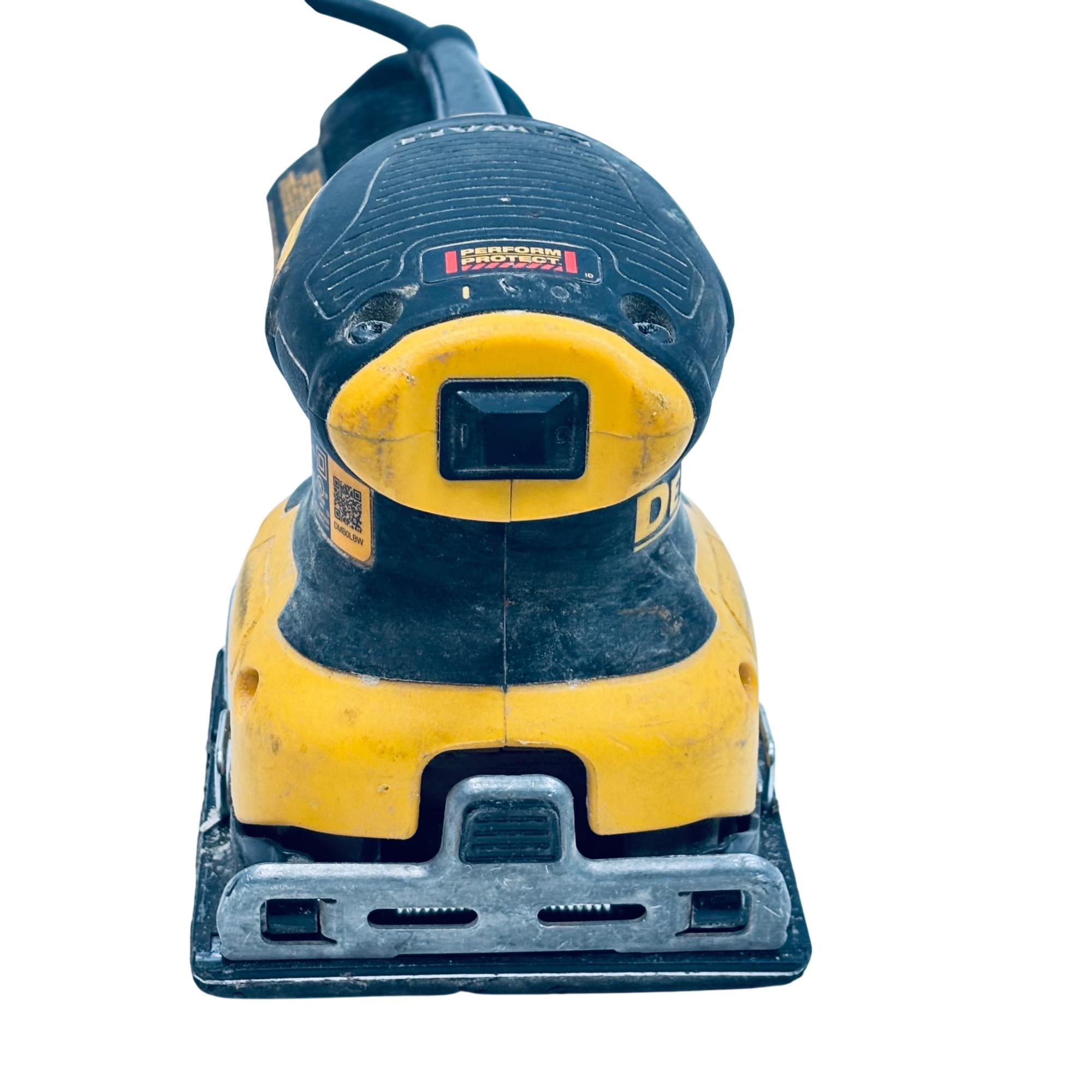 King Canada 1/3 Sheet Palm Finishing Sander – 3 Amp Corded, Ergonomic, With Dust Collection & Sandpaper Set
