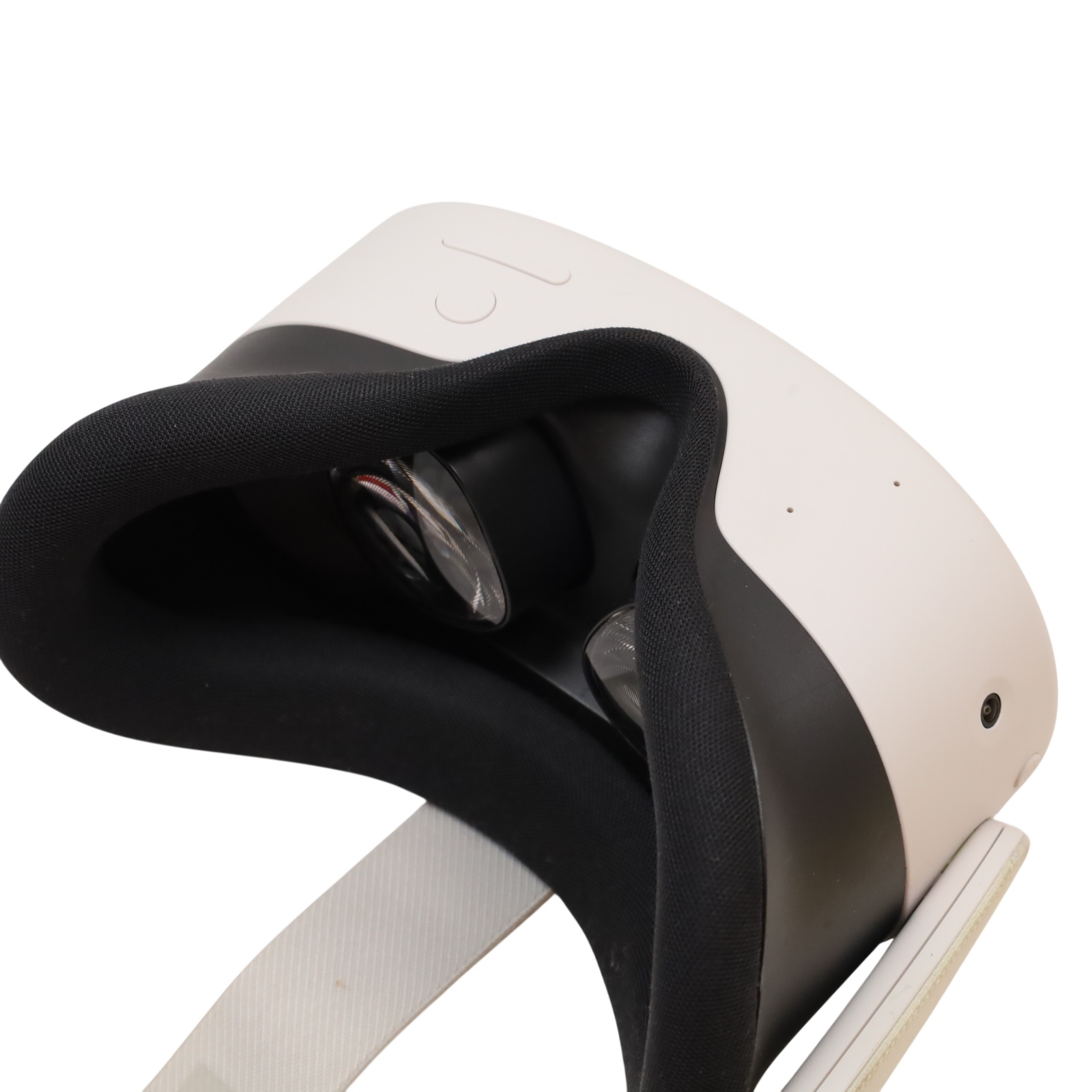 Meta Quest 3S 128GB All-in-One Virtual Reality Headset (5179)