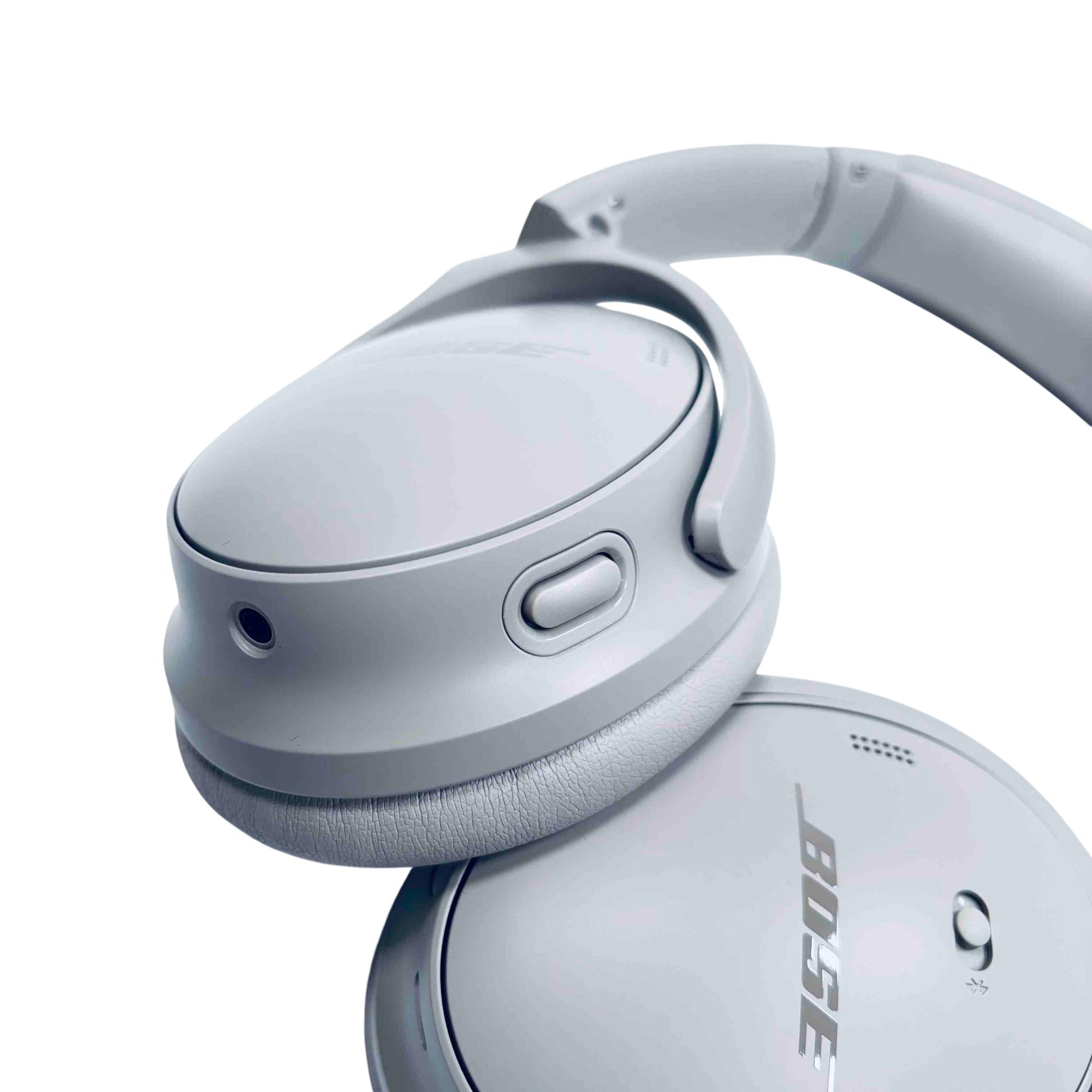 Bose QuietComfort Wireless Noise Cancelling Headphones Sandstone