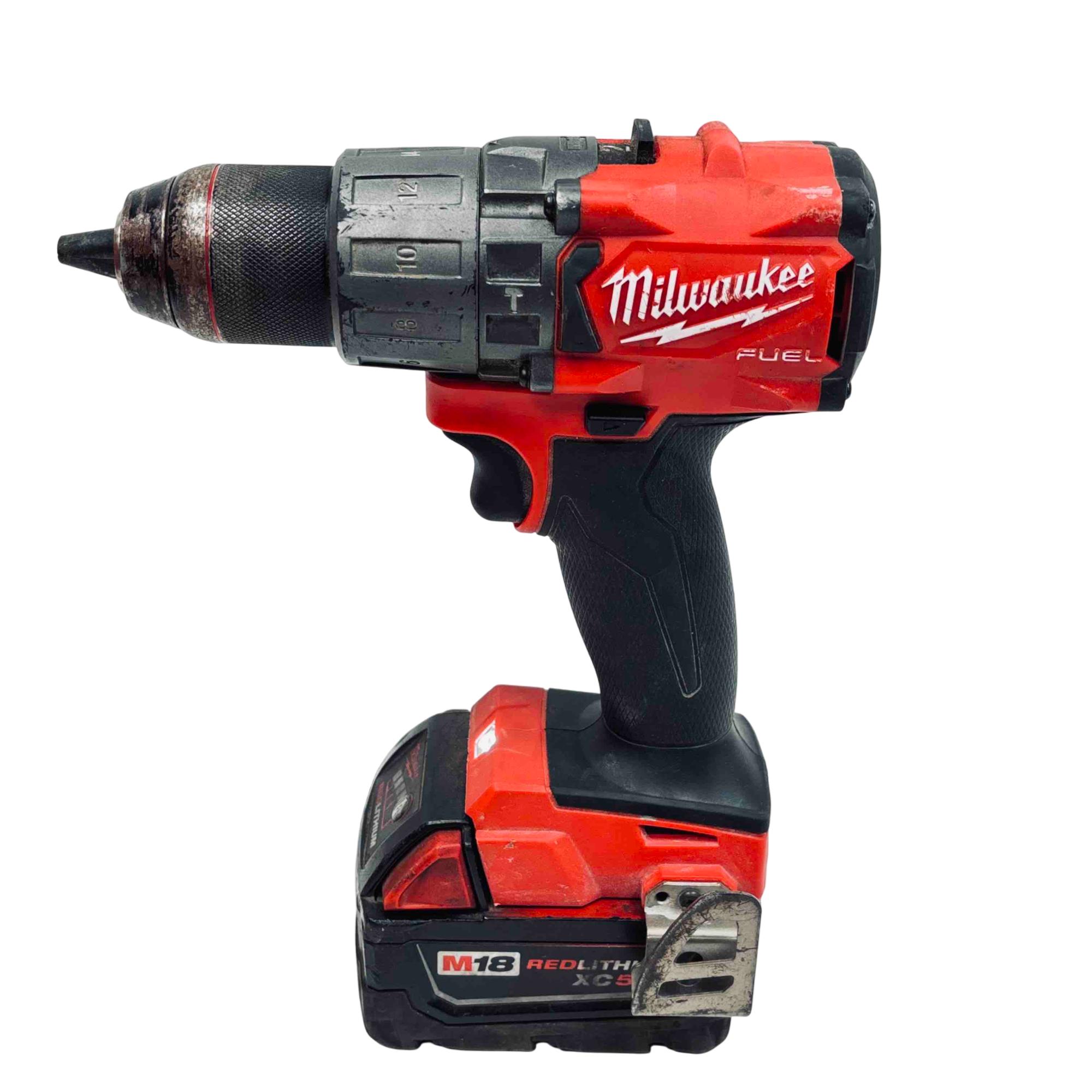 Milwaukee 2997-22 18V 2-Tool Combo Kit Hammer Drill & Impact Driver