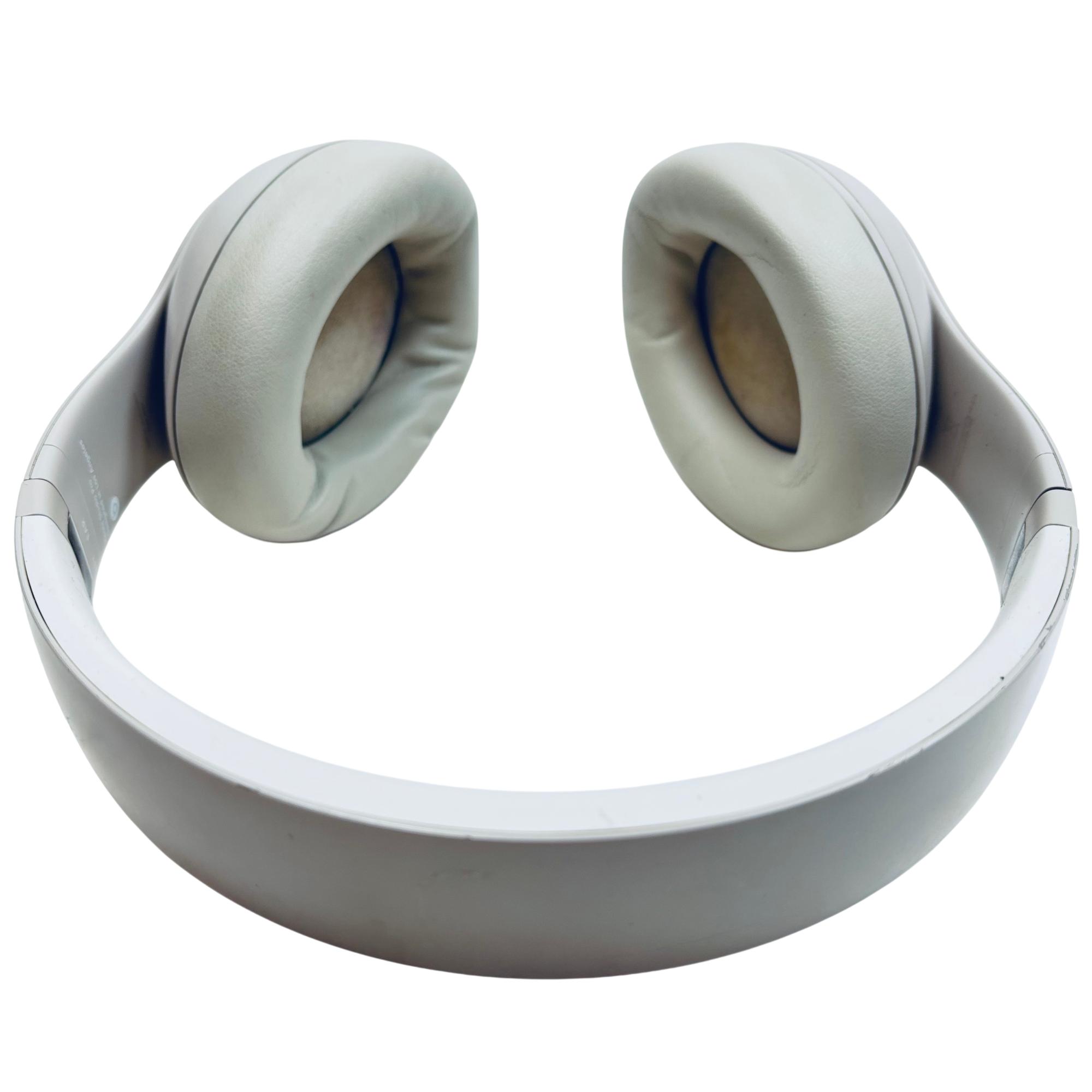 Beats Studio Pro A2924 Wireless Over the Ear Headphones Sandstone