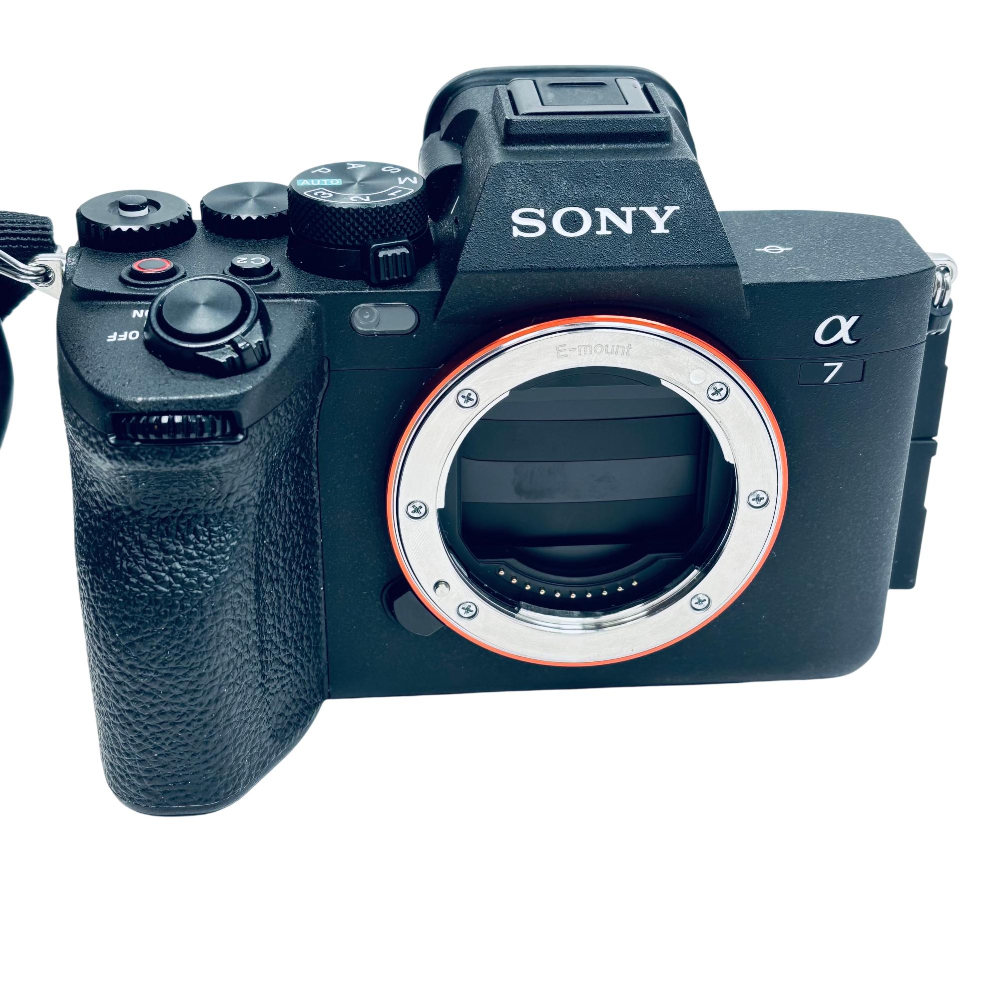 Sony A7 IV ILCE-7M4 ボディ 9000回未満 シャッター 美品 Sony a7 IV ILCE-7M4 33MP Mirrorless Camera Body Only Shutter Count 11K