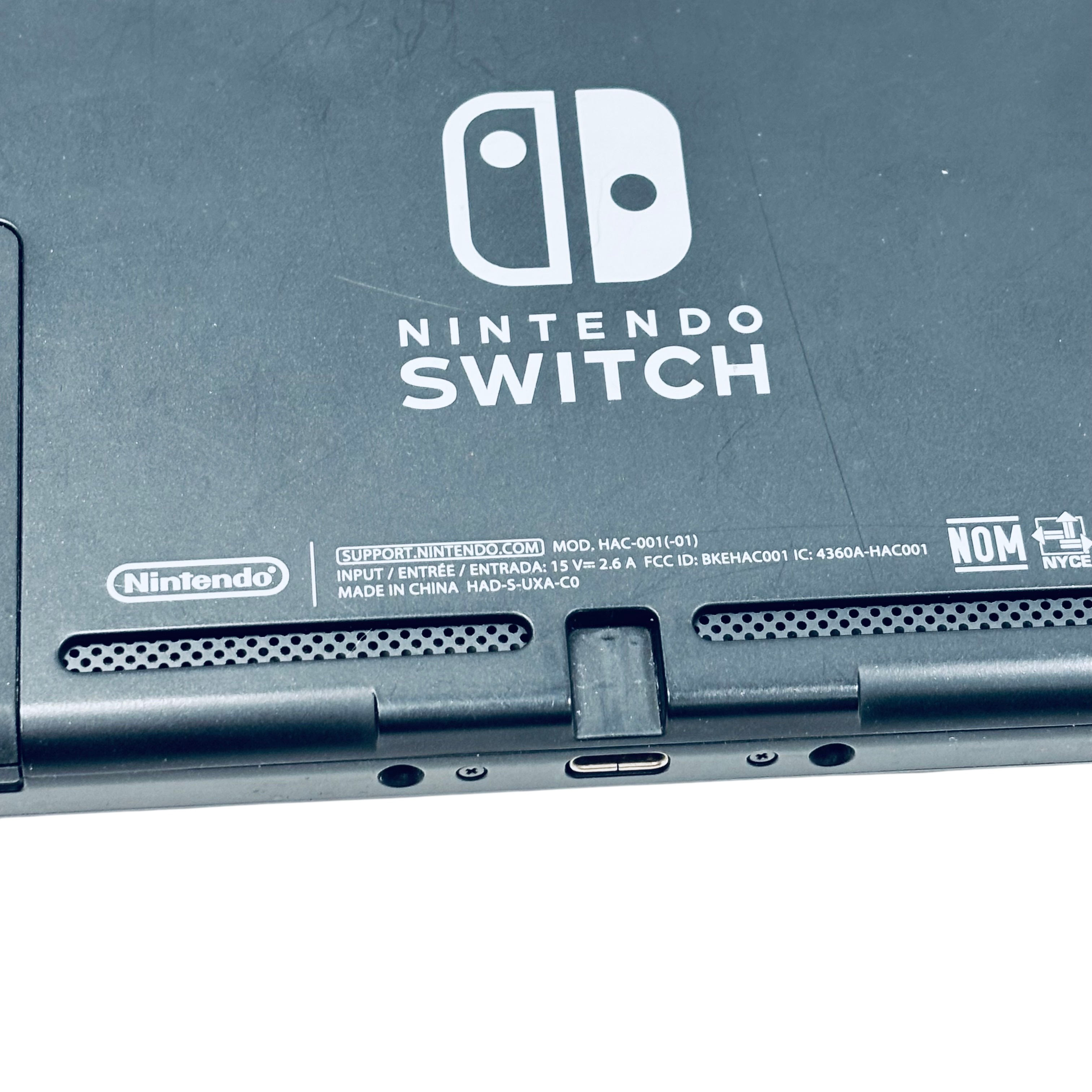 Nintendo Switch HAC-001(01) 32GB Video Game System 3940