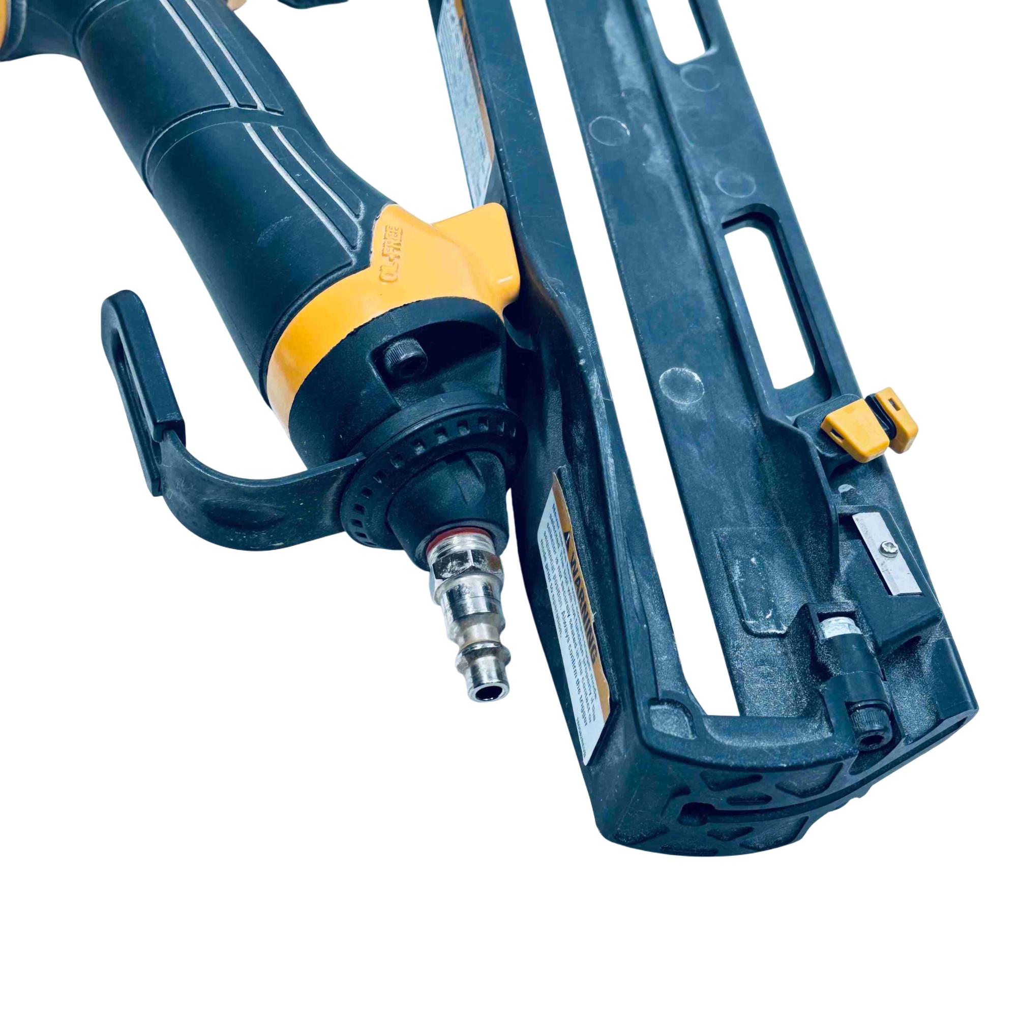 Factory Reconditioned Bostitch Smart Point 15-Gauge FN Style Angle Finish Nailer Kit - View #3