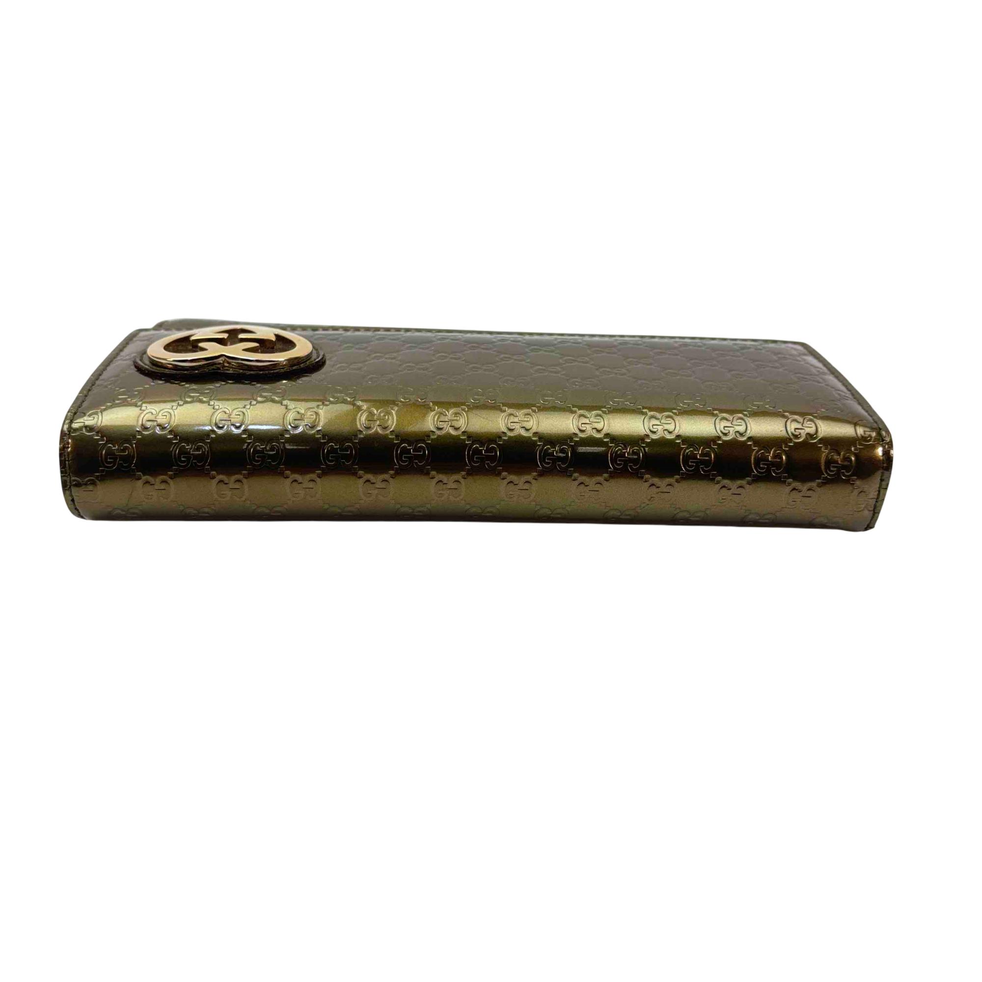 Gucci 245728 GG Shine Heart Plaque Clutch Wallet Shiny Gucci 245728 GG Shine Heart Plaque Clutch Wallet Shiny