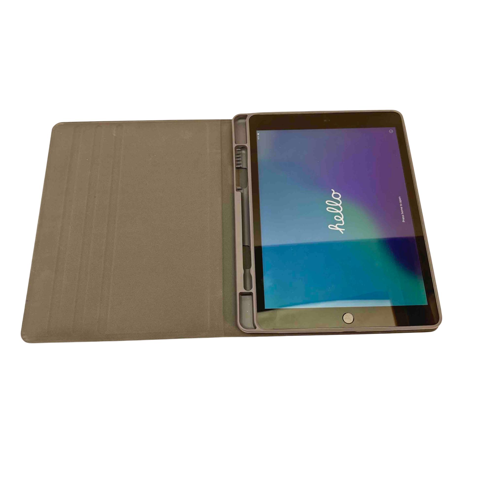 Apple iPad 2021 9th Gen MK2L3LL/A Apple A13 2.6GHz 3GB RAM 64GB