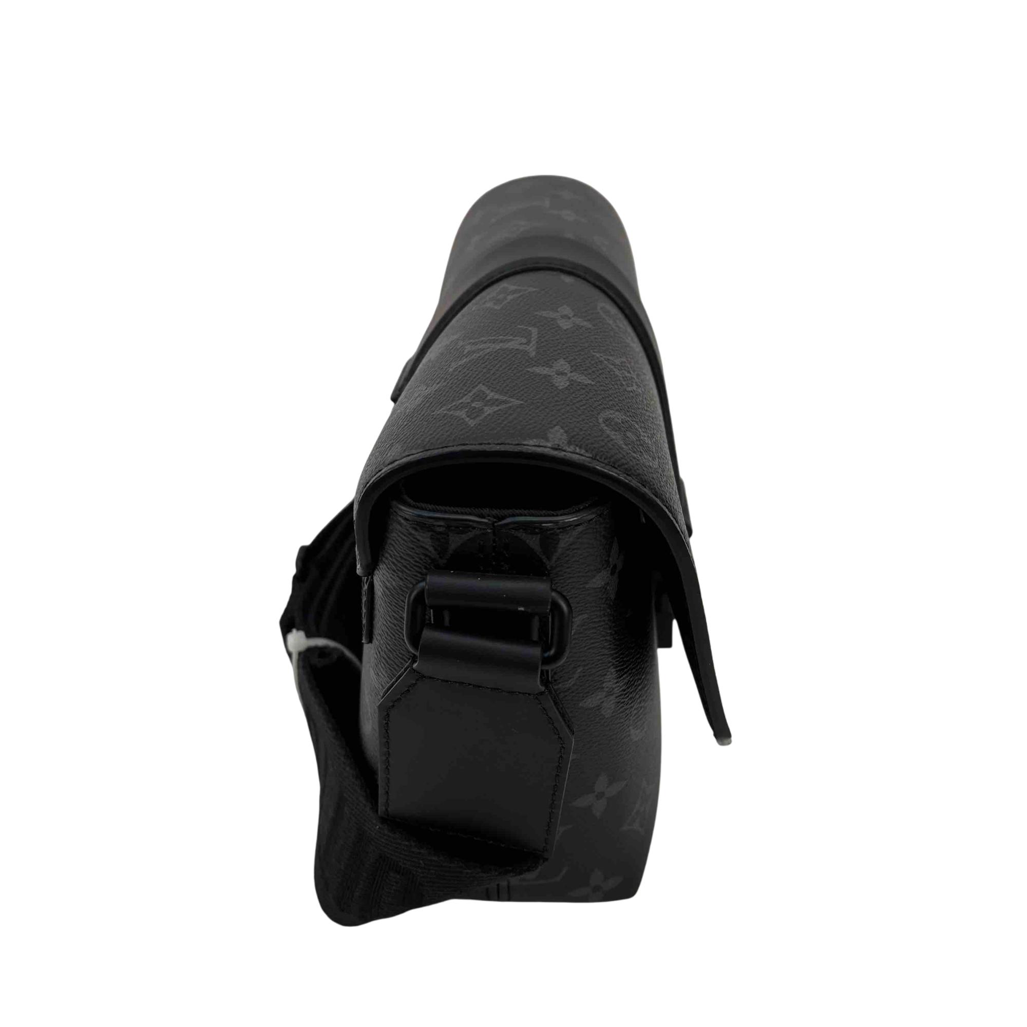 Louis Vuitton M46794 S-Cape Messenger Bag