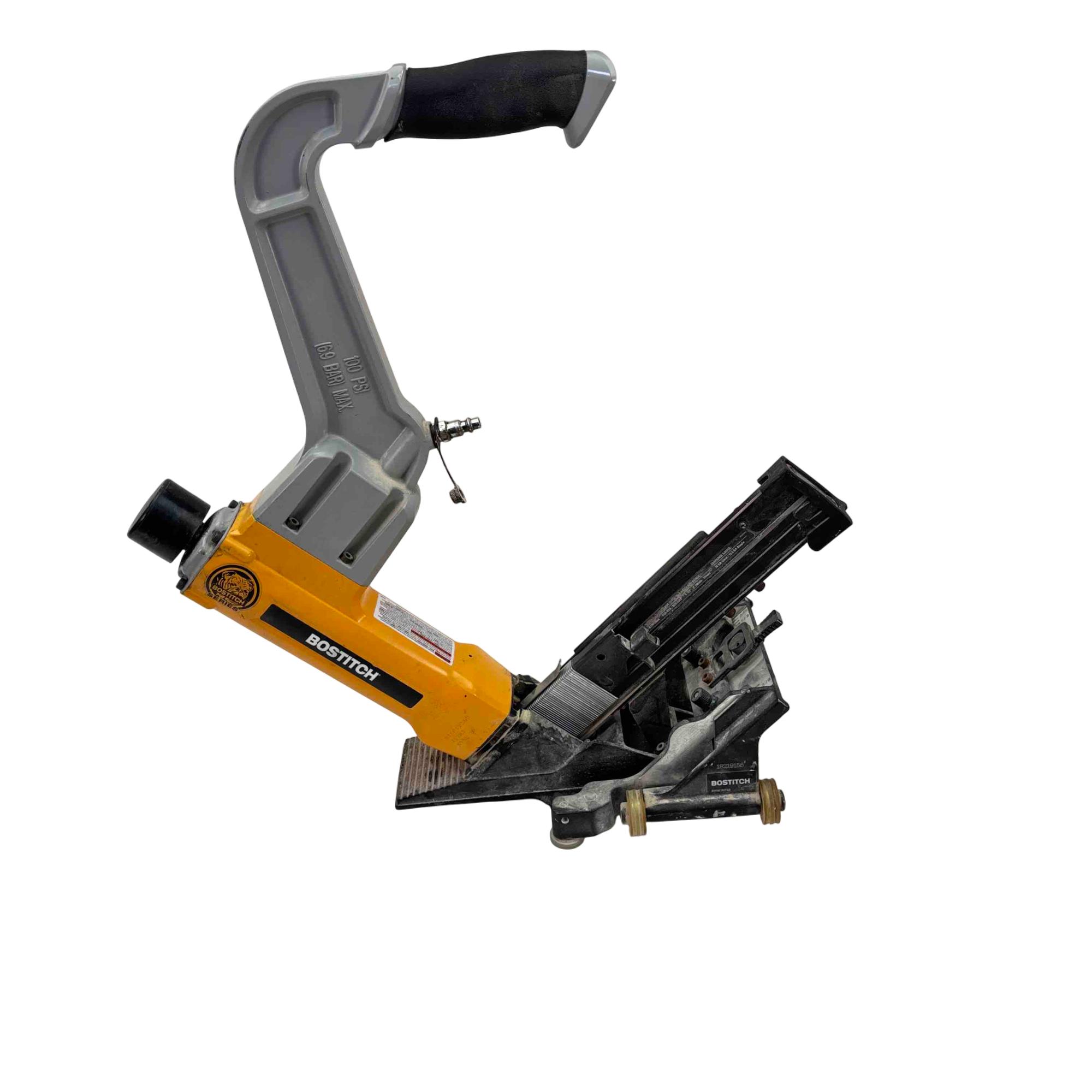 Bostitch BULLDOG 2-in 16-Gauge Flooring Pneumatic Nailer Bostitch BULLDOG 2-in 16-Gauge Flooring Pneumatic Nailer