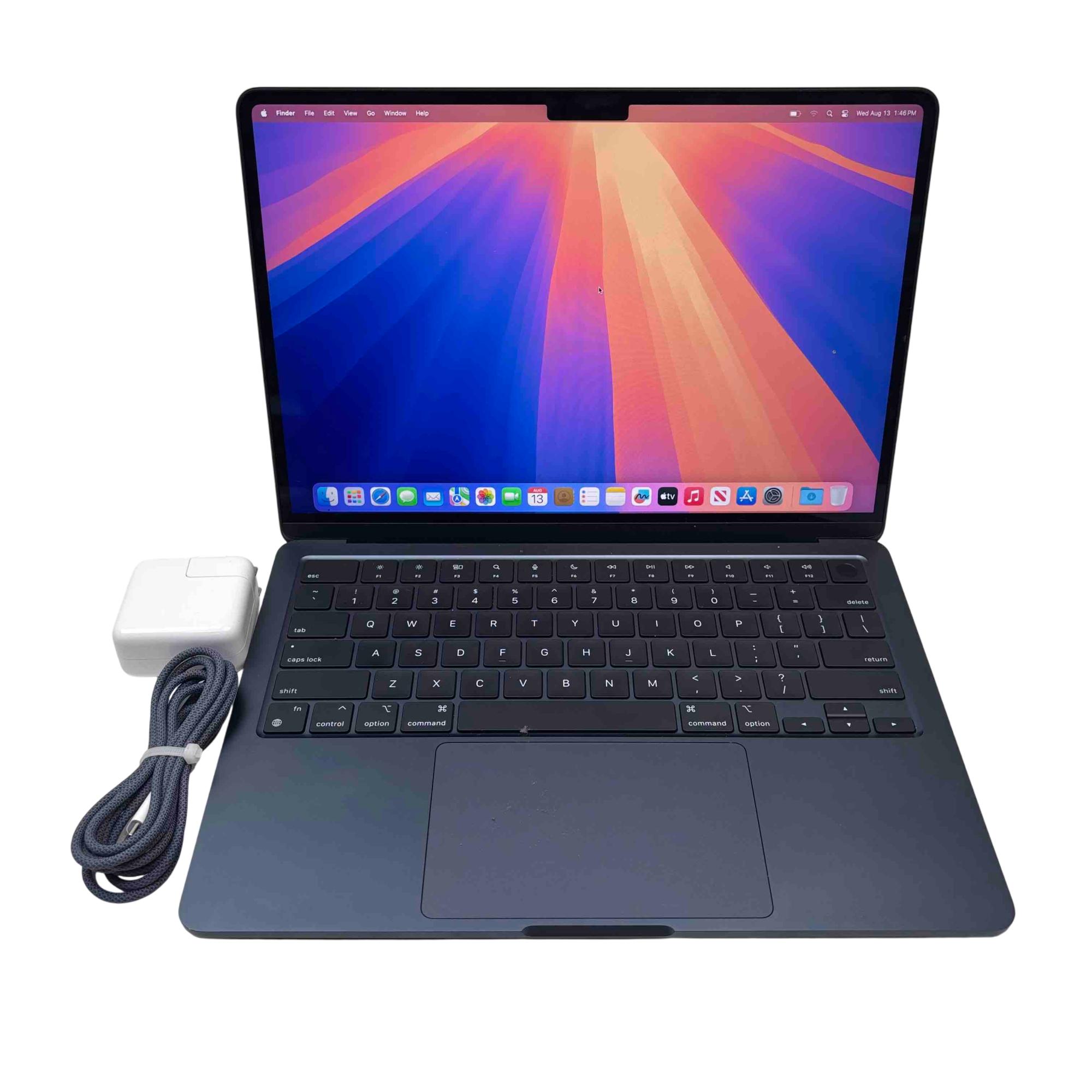 Apple MacBook Air 2022 MC7X4LL/A M2 3.49GHz 16GB RAM 256GB