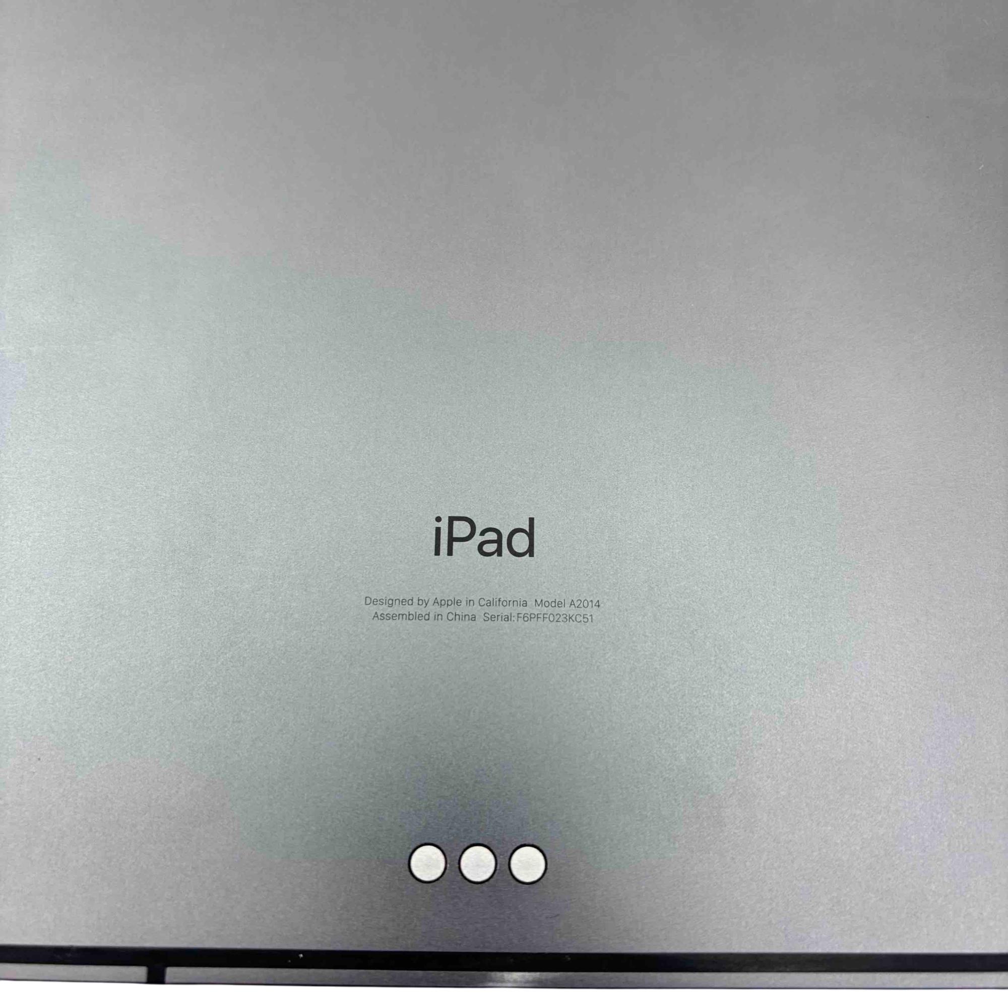 Apple iPad Pro (3rd Gen) NTJ02LL/A 256GB Wi-Fi 12.9