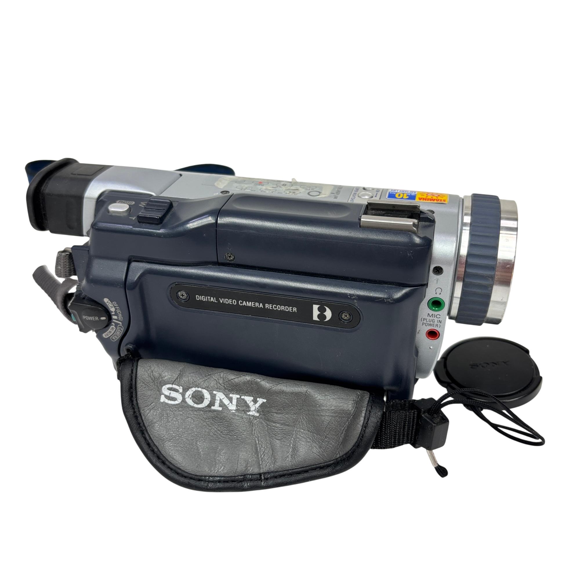 Sony Handycam Digital 8 Camcorder DCR-TRV330
