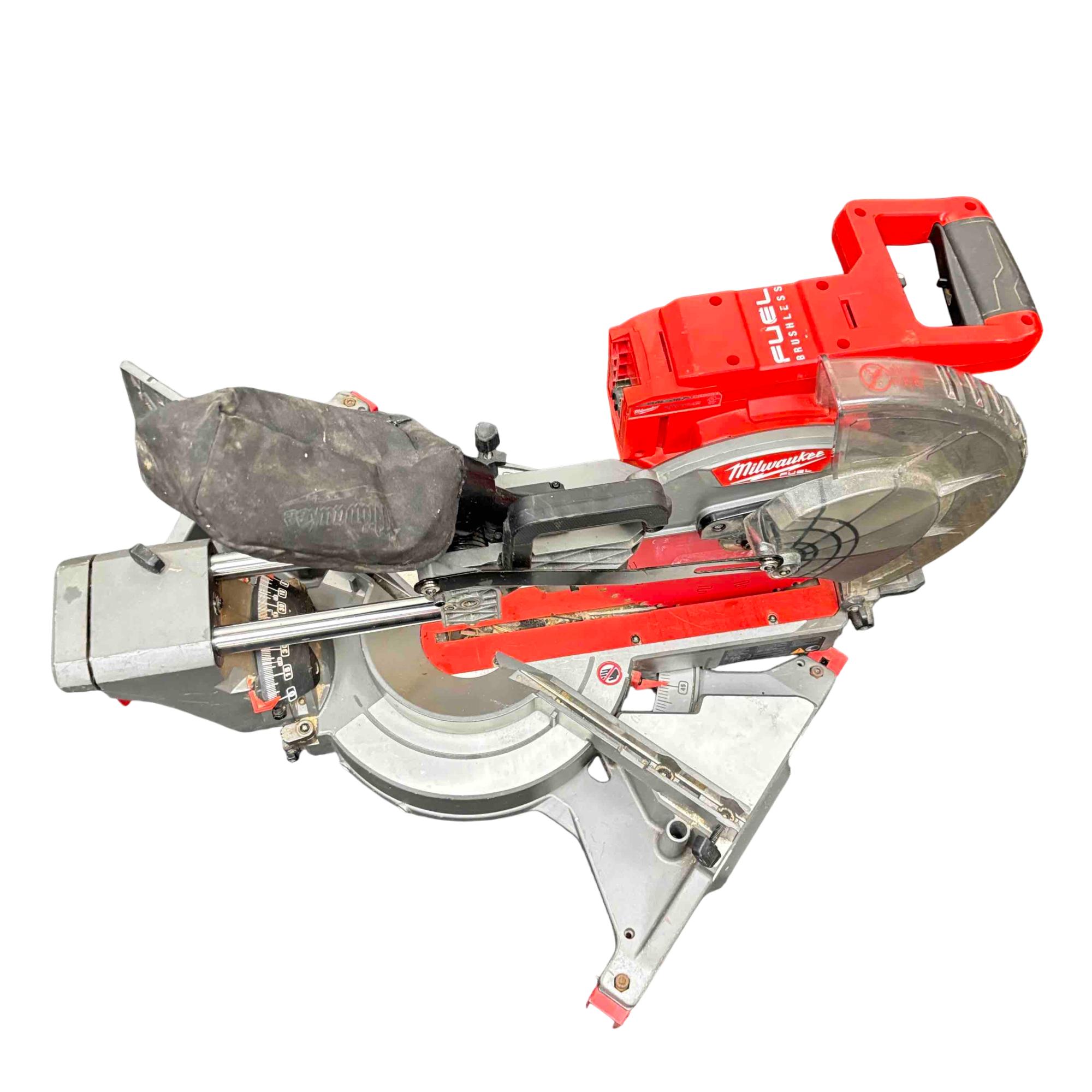 Milwaukee M18 FUEL 2739-20 12