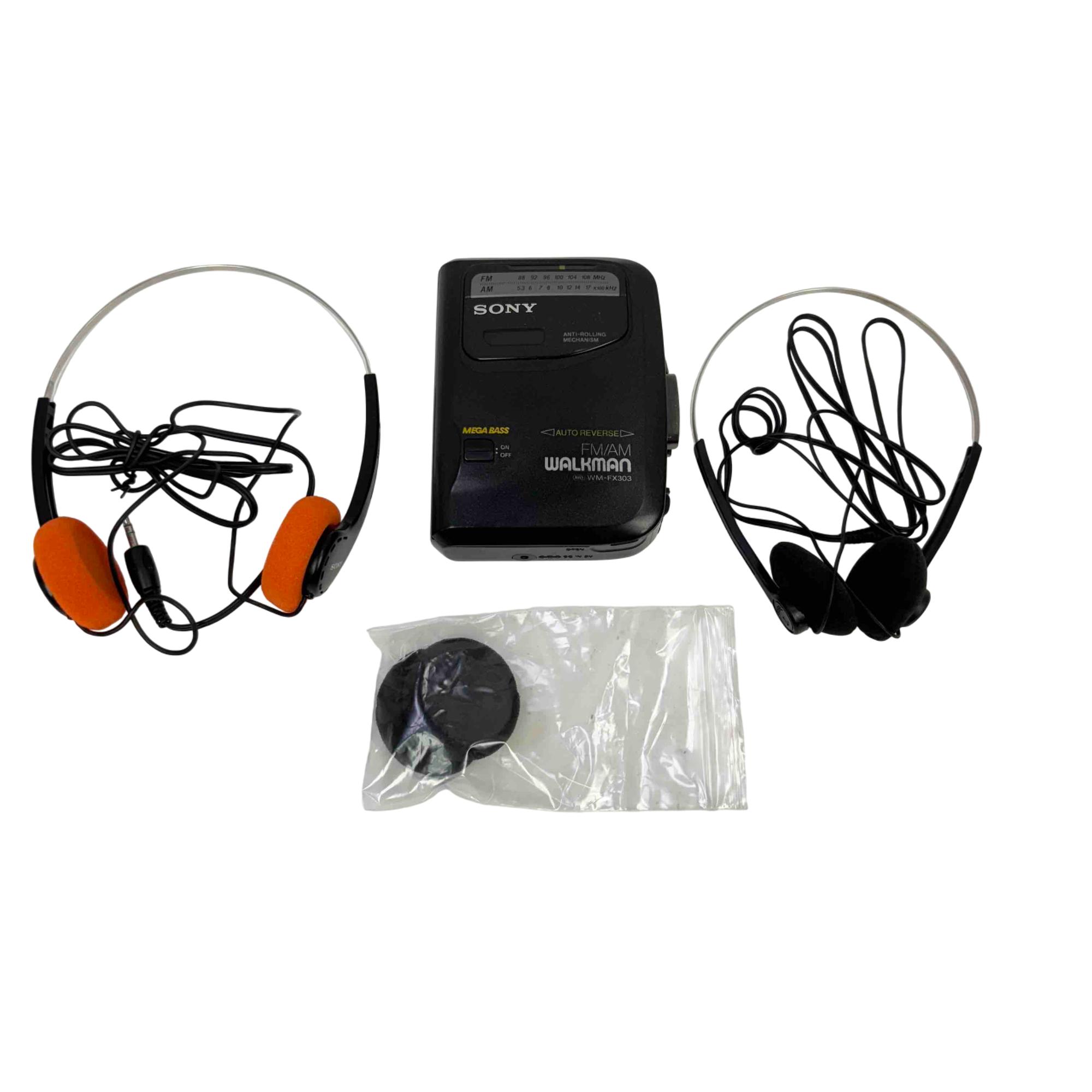 ポータブルプレーヤー SONY WM-FX303 Sony Walkman WM-FX303 AM/FM Cassette Player - New Belt
