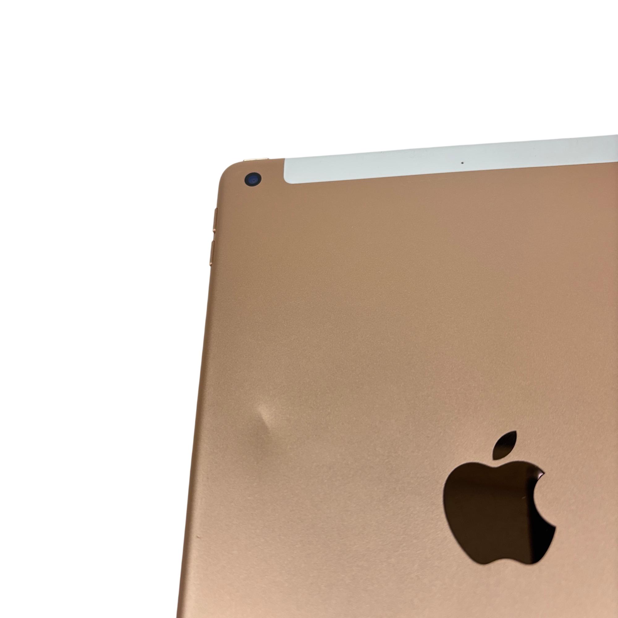 Apple iPad 7th Generation A2200 32GB Wi-Fi / Cellular 10.2-inch