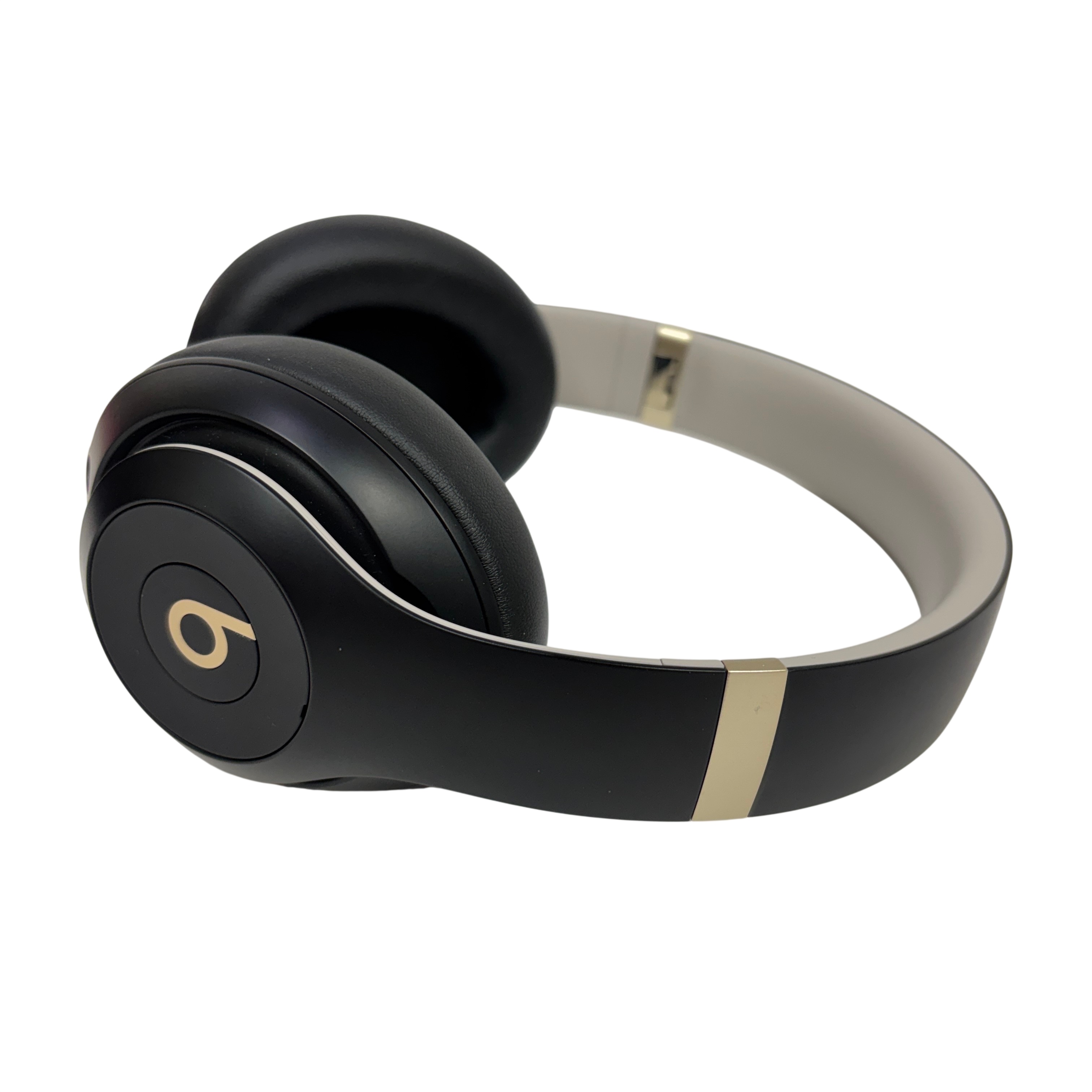 Beats Studio Pro Bluetooth Over Ear Wireless Headphones