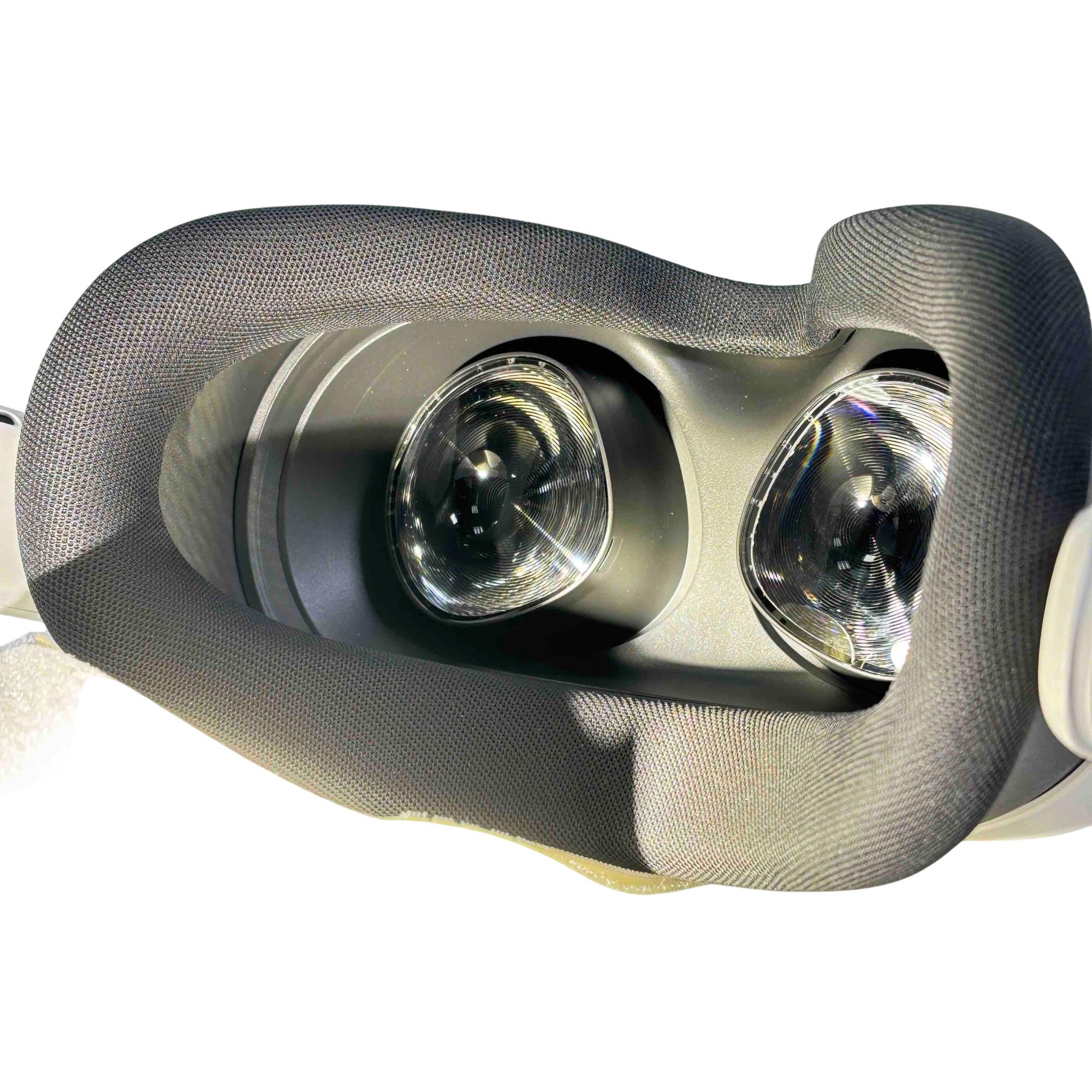 Meta Quest 3S 128GB Standalone Virtual Reality Headset - 8945