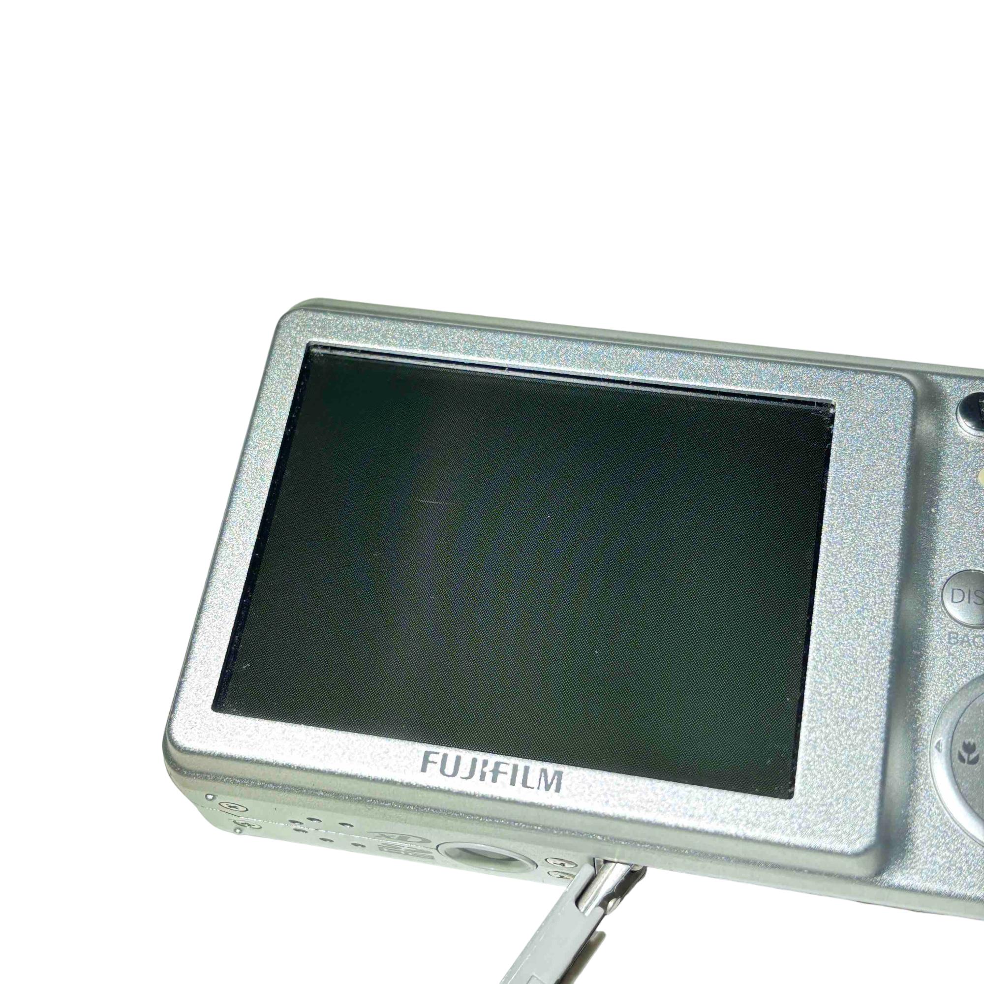 Fujifilm FinePix J10 8.2MP Compact 3x Optical Zoom Digital Camera