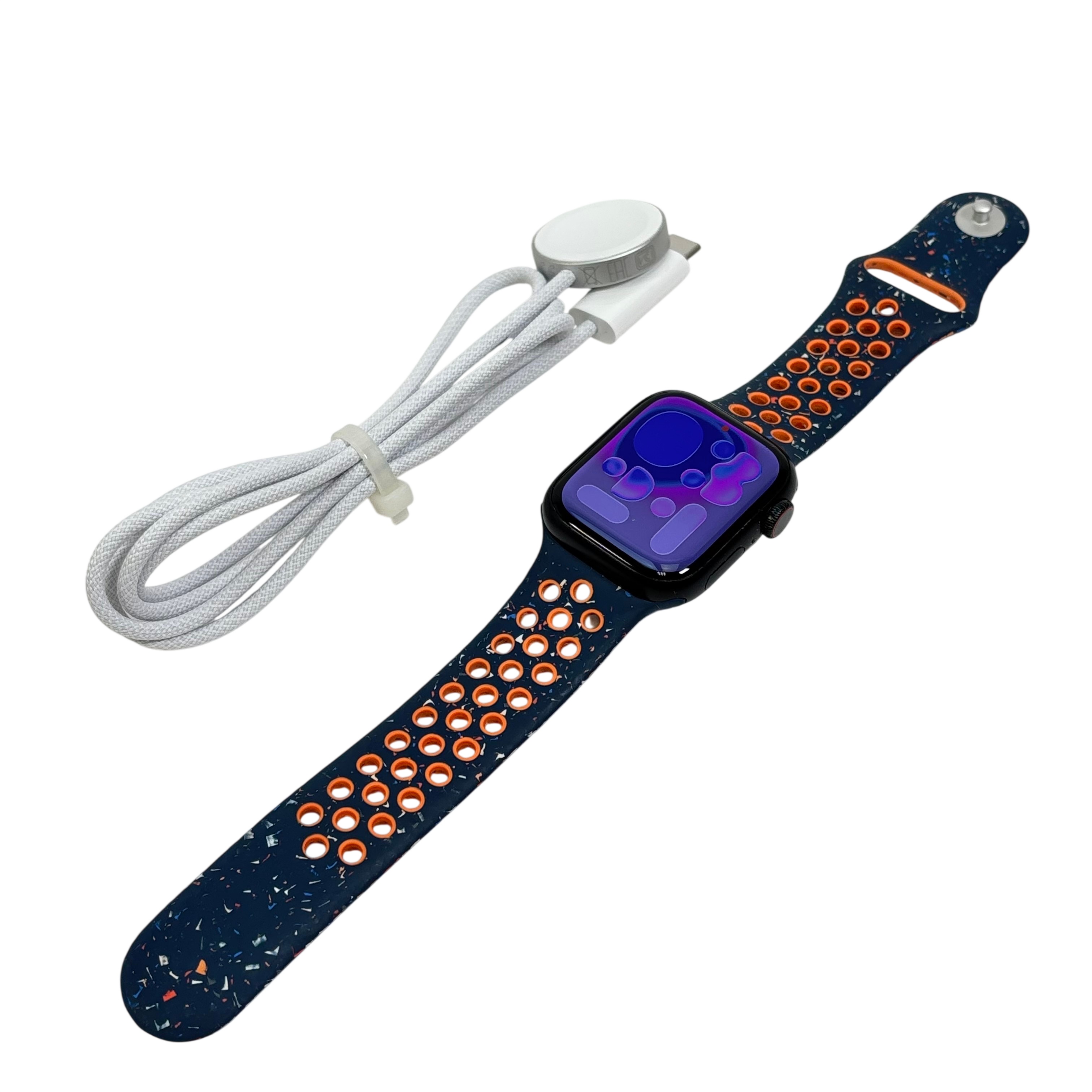 Apple Watch Series 8 MNUW3LL/A GPS Cellular 41mm Smartwatch - Midnight
