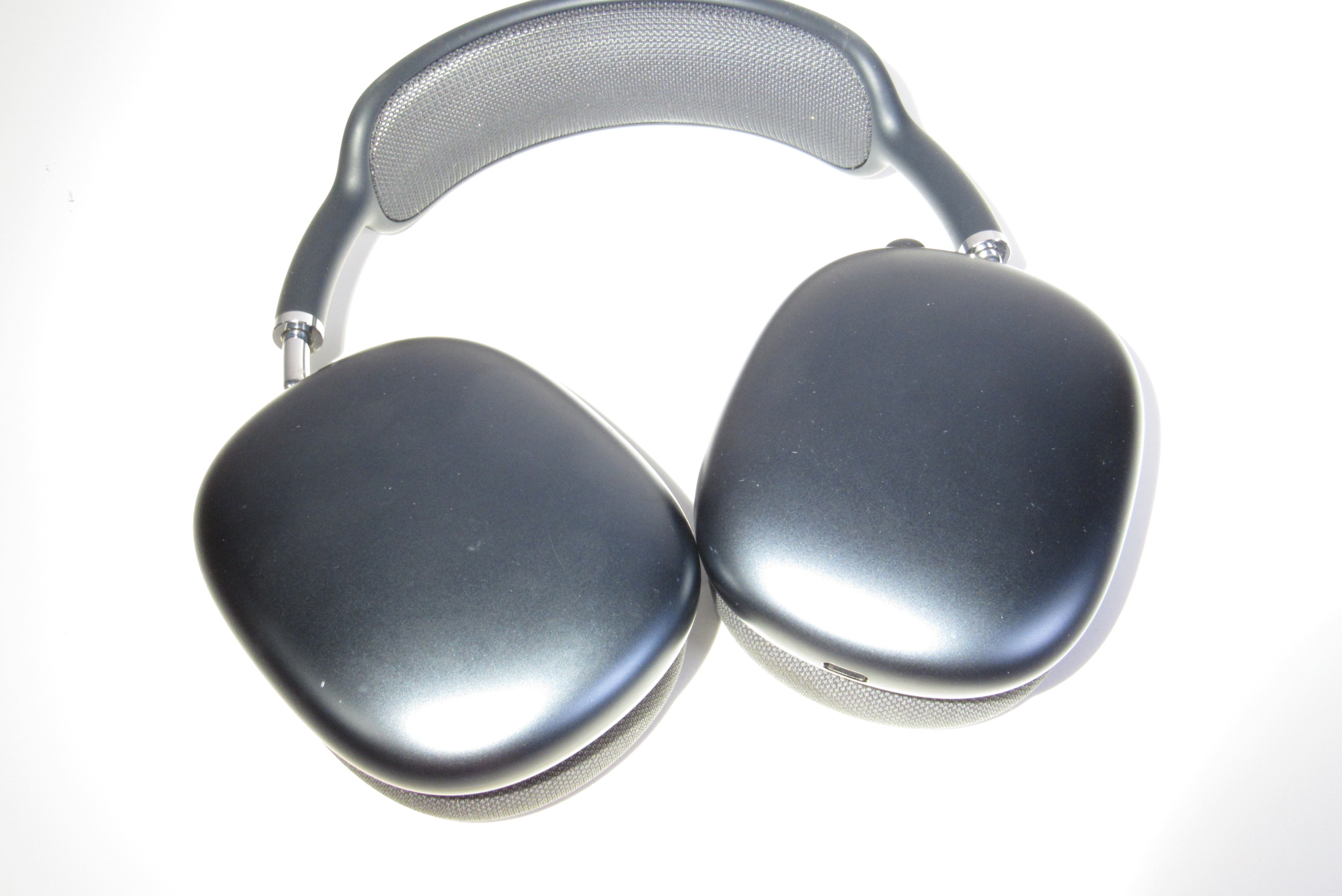 Apple AirPods Max スペースグレー　A3184 Apple AirPods Max A3184 Over-Ear Bluetooth Headphones - Space Gray