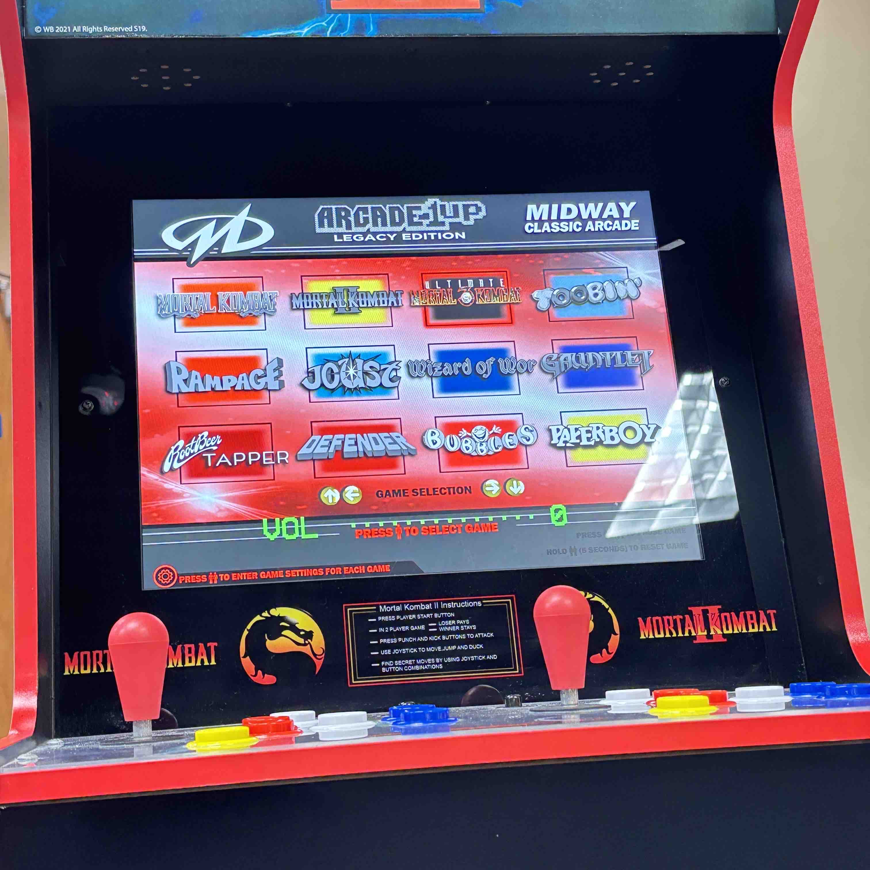 Arcade1Up Midway Legacy 1061 12-in-1 Mortal Kombat II